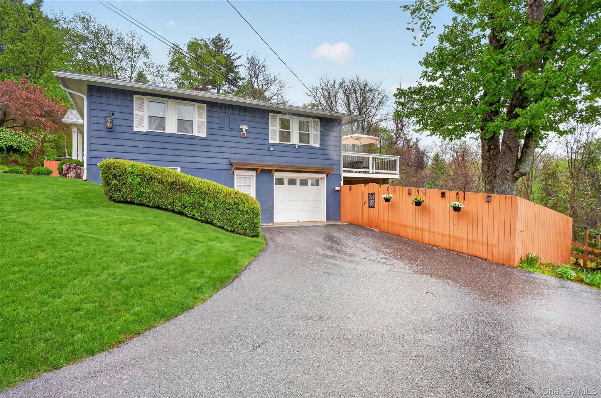 3 Bedroom Home for Sale in Pleasant Valley - New York - USA - 3