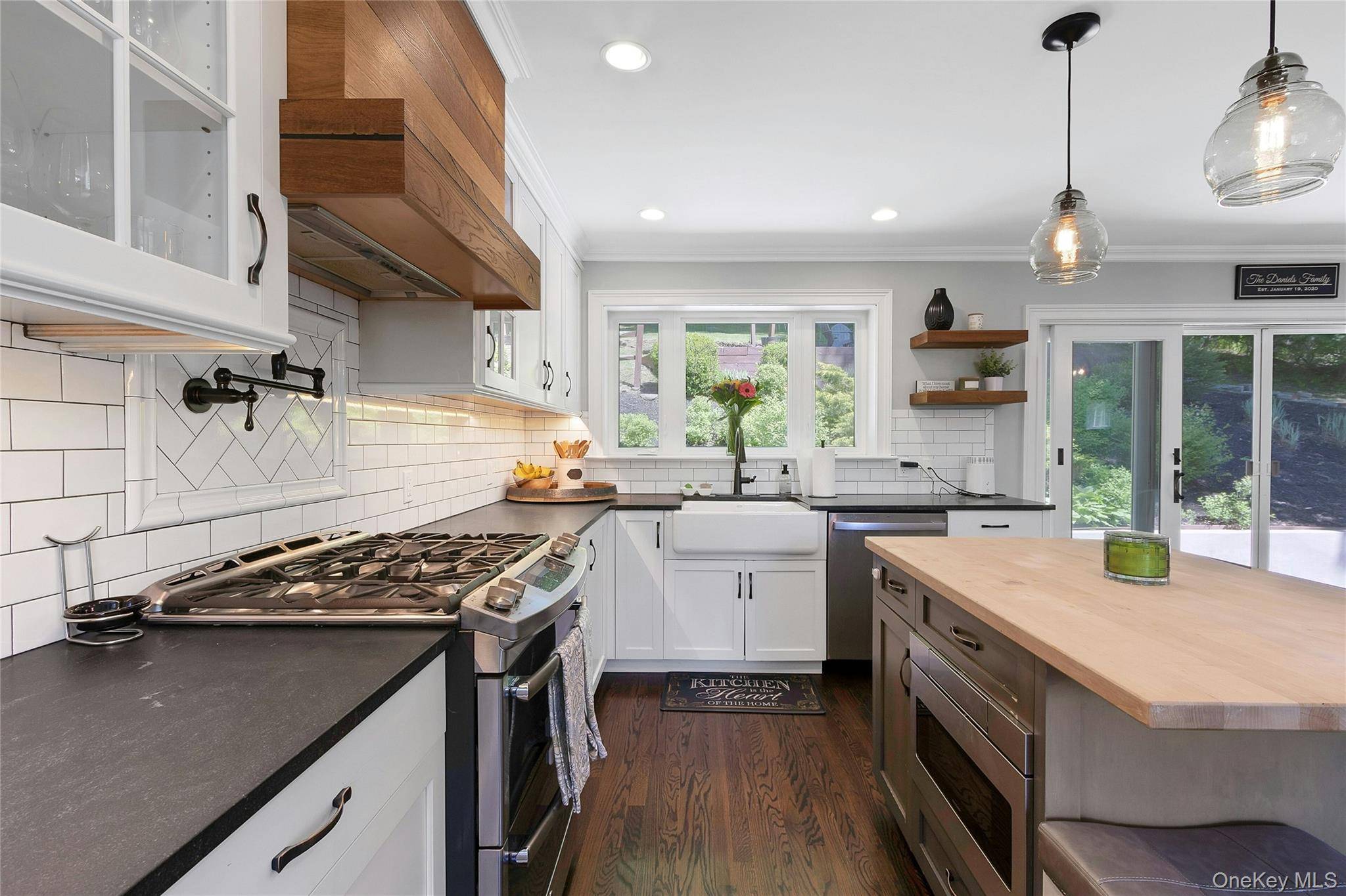 Casa de 3 Dormitorios en Venta en Pleasantville - Nueva York - EE. UU. - 8