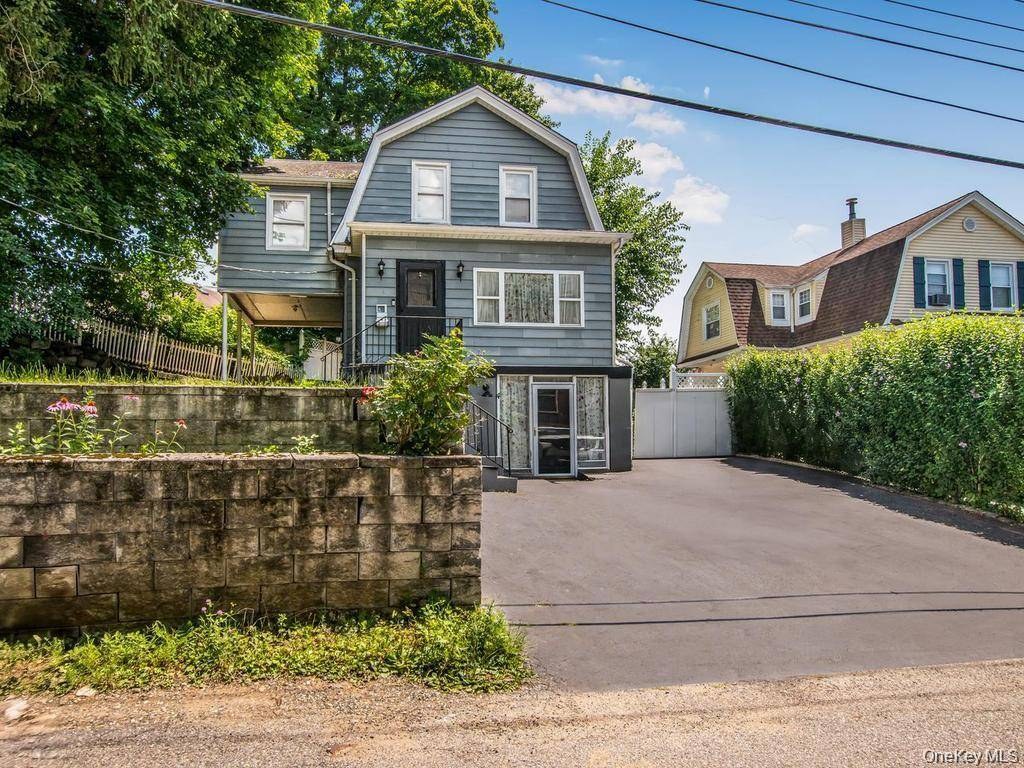 Casa com 3 Quartos à Venda em Pleasantville - Nova Iorque - EUA - 1