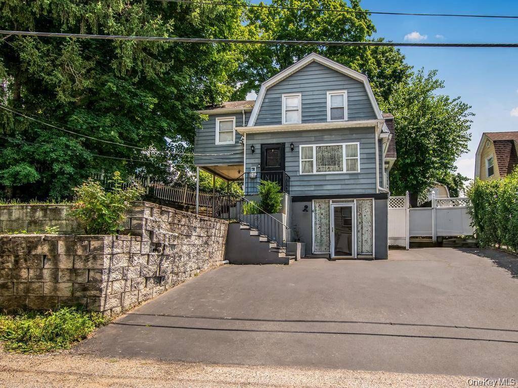Casa com 3 Quartos à Venda em Pleasantville - Nova Iorque - EUA - 2