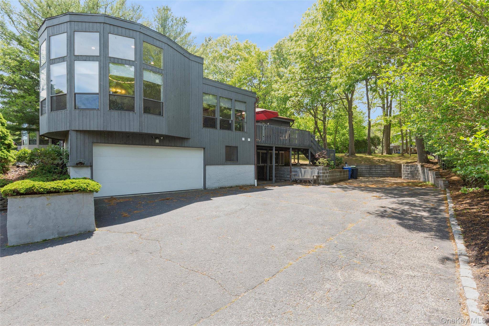 Casa com 3 Quartos à Venda em Port Jefferson - Nova Iorque - EUA - 2