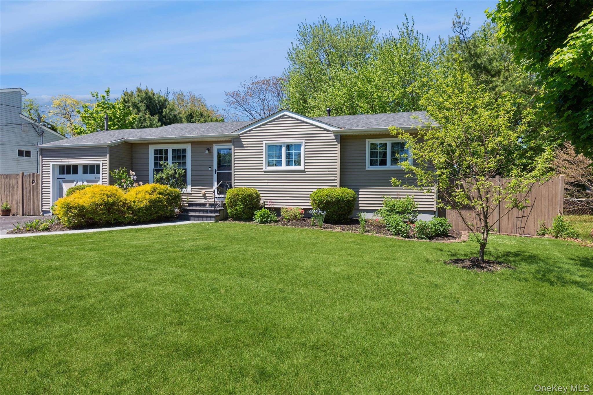 Casa de 3 Dormitorios en Venta en Port Jefferson - Nueva York - EE. UU. - 3