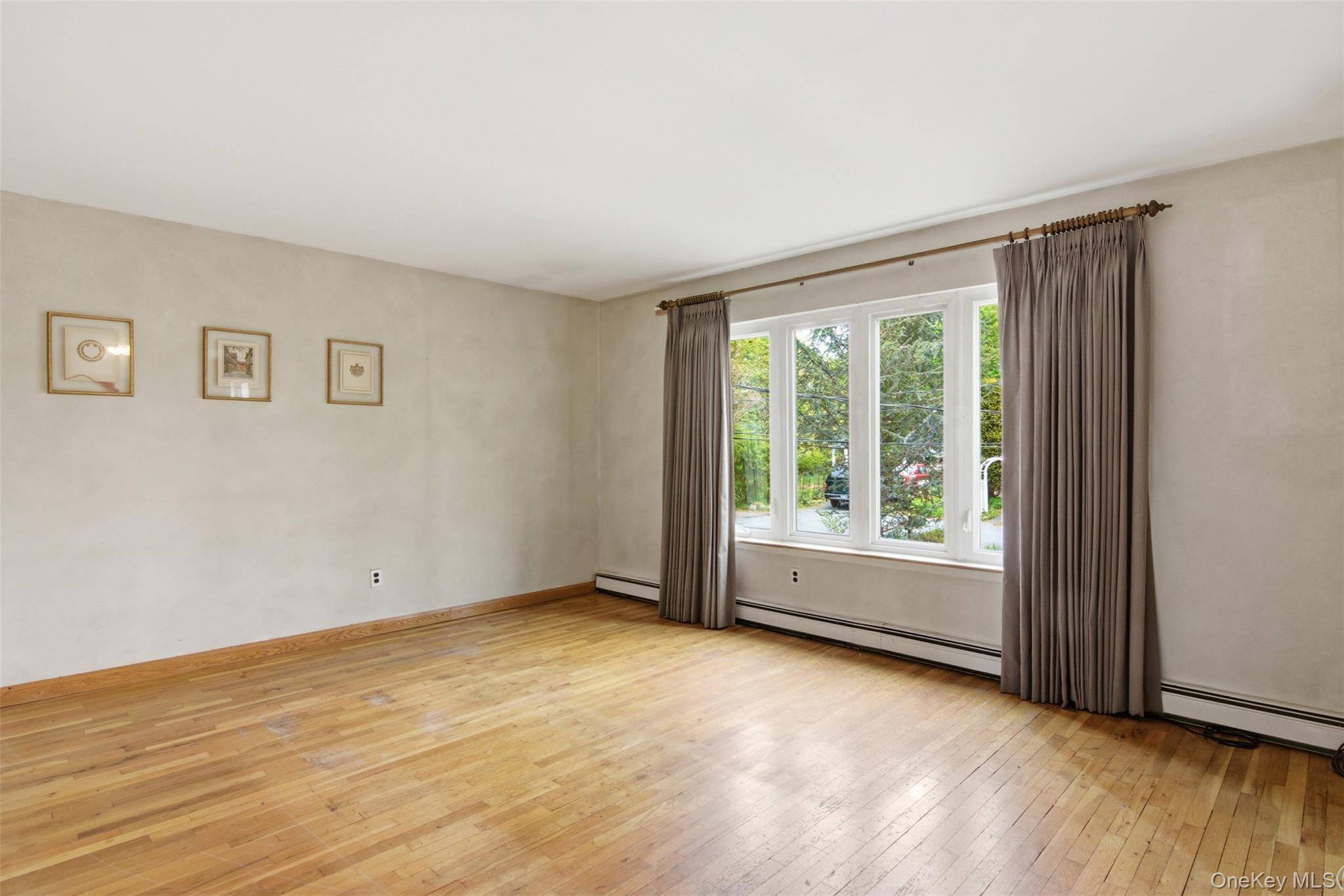 Casa de 3 Dormitorios en Venta en Port Jefferson - Nueva York - EE. UU. - 3