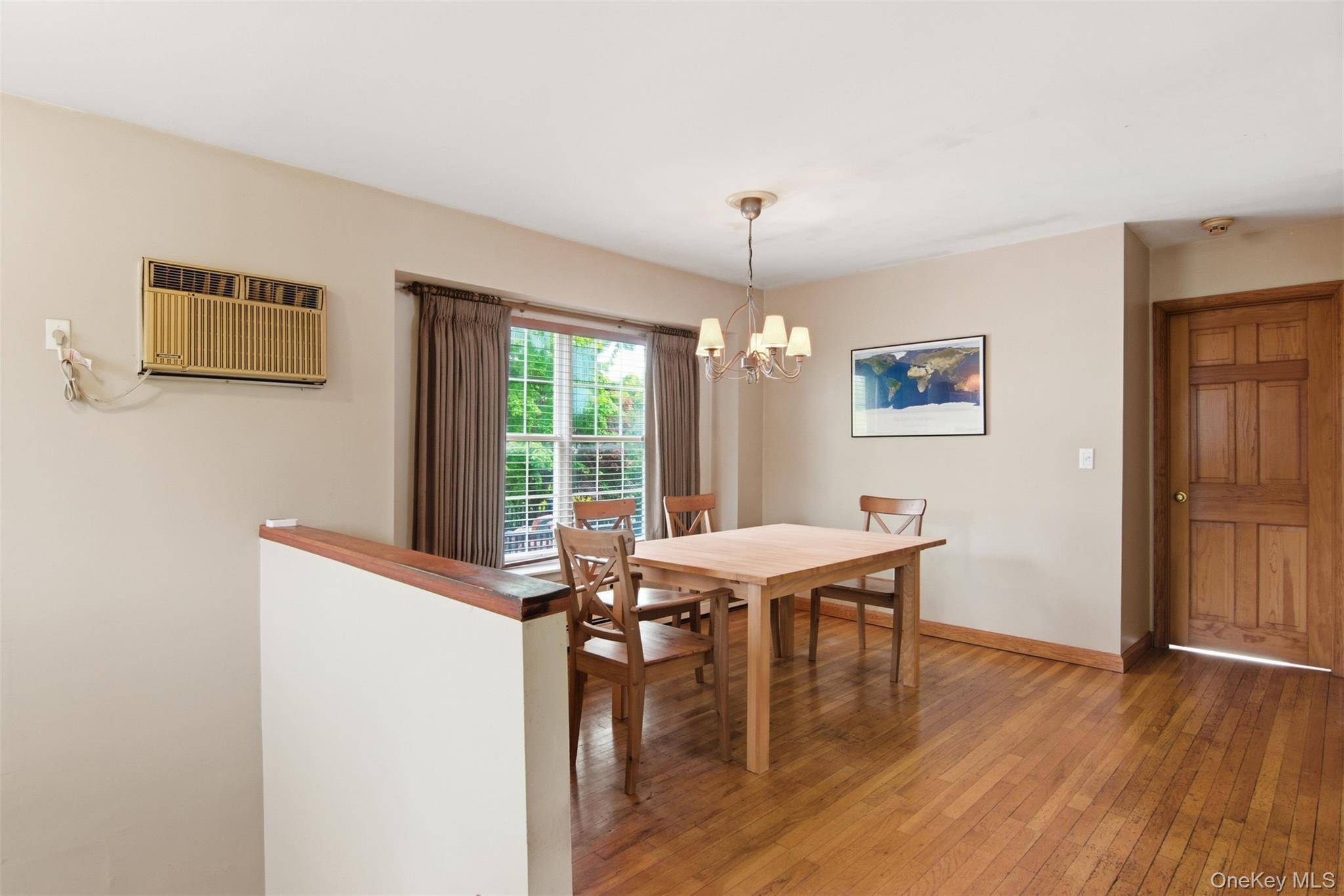 Casa de 3 Dormitorios en Venta en Port Jefferson - Nueva York - EE. UU. - 6