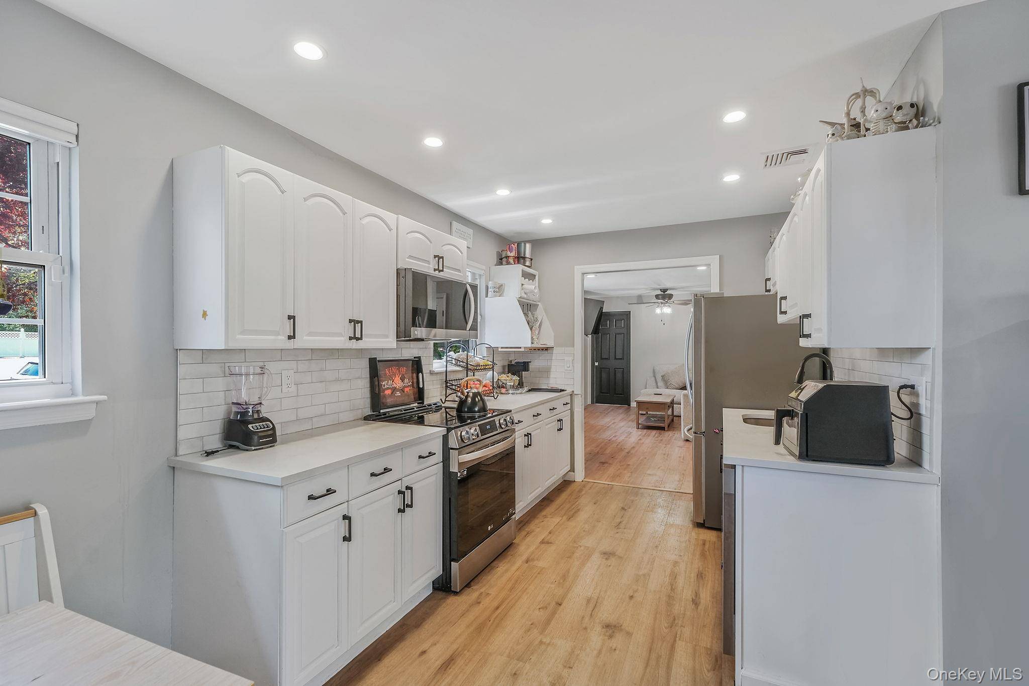 Casa com 3 Quartos à Venda em Port Jefferson Station - Nova Iorque - EUA - 4