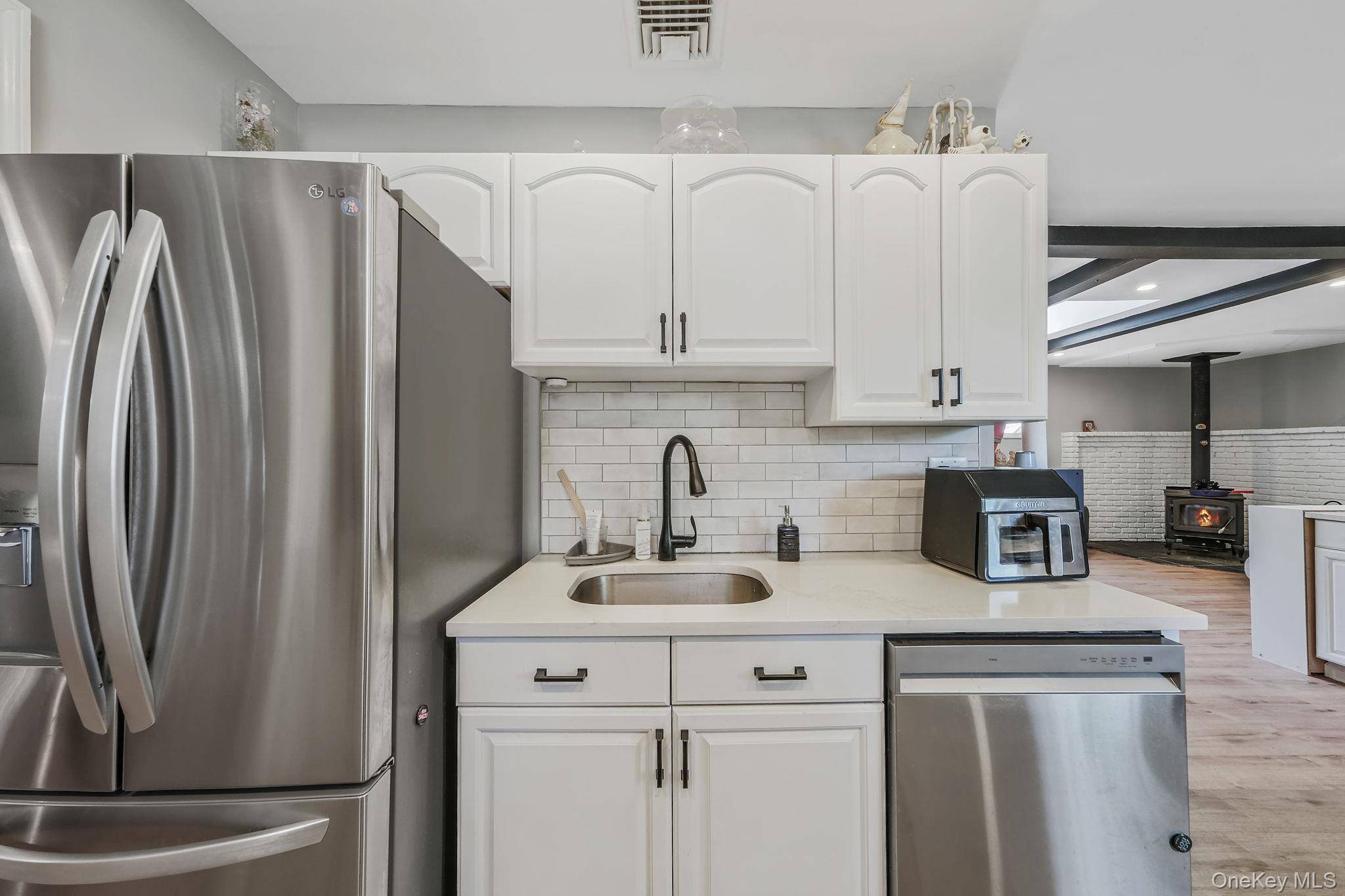 Casa com 3 Quartos à Venda em Port Jefferson Station - Nova Iorque - EUA - 5