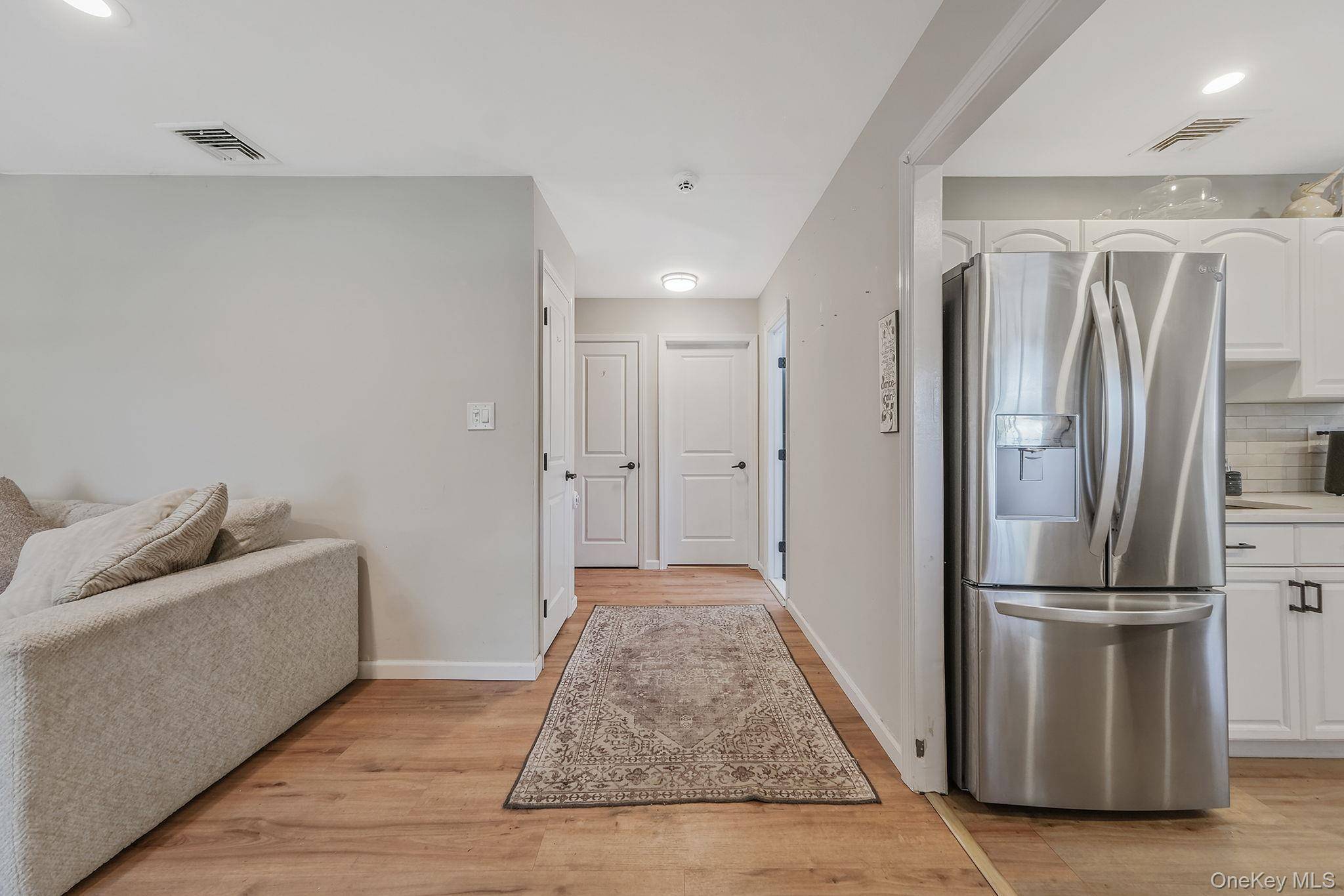 Casa com 3 Quartos à Venda em Port Jefferson Station - Nova Iorque - EUA - 8