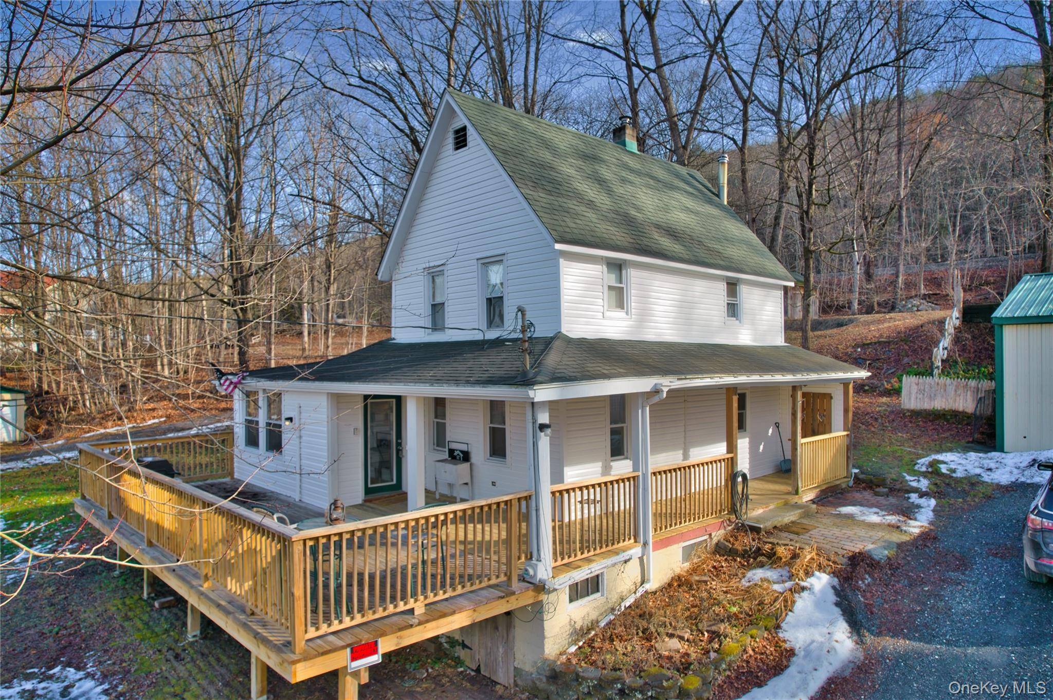 Casa de 3 Dormitorios en Venta en Port Jervis - Nueva York - EE. UU. - 1