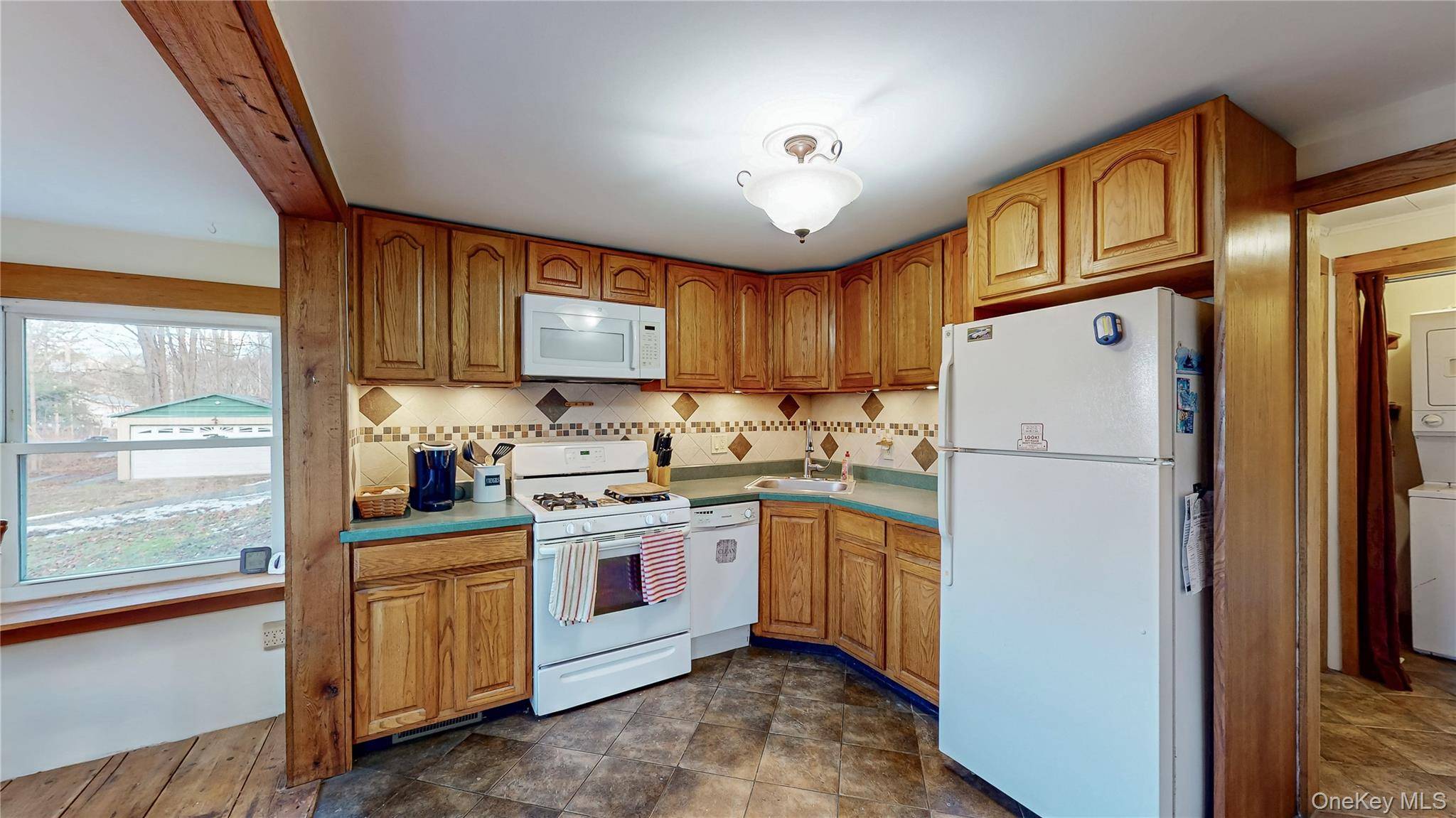 Casa de 3 Dormitorios en Venta en Port Jervis - Nueva York - EE. UU. - 4
