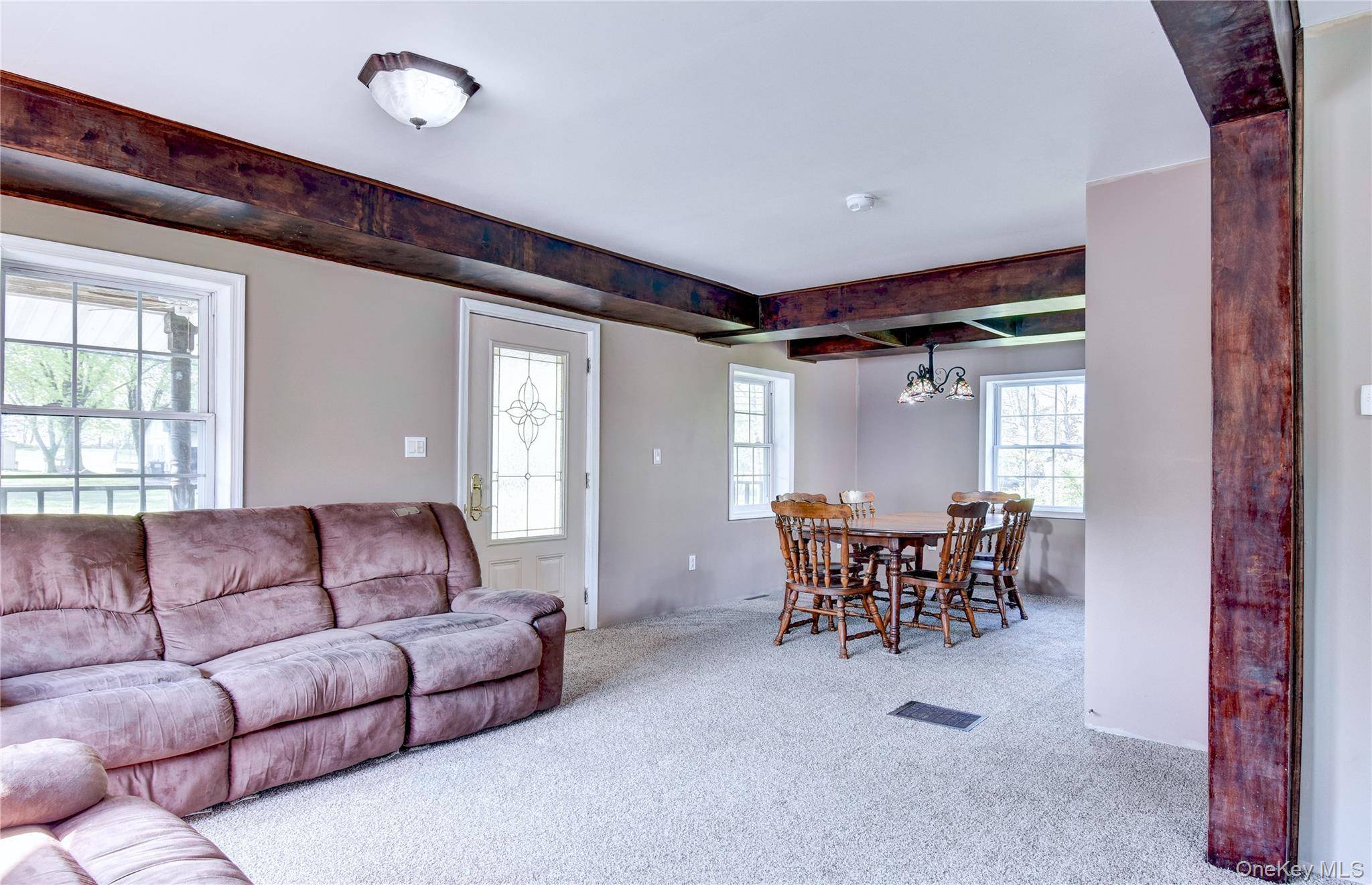 Casa de 3 Dormitorios en Venta en Port Jervis - Nueva York - EE. UU. - 5
