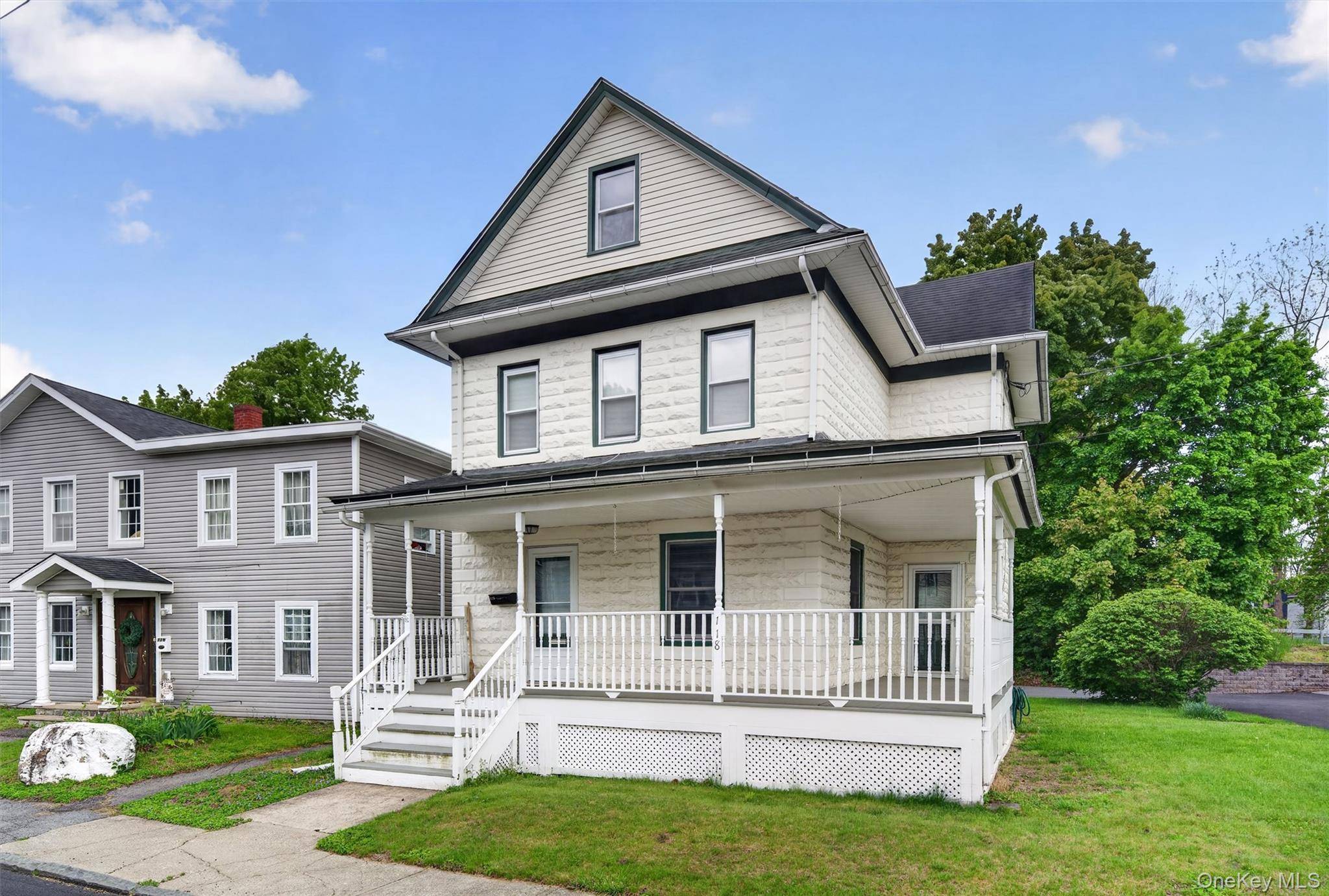 Casa de 3 Dormitorios en Venta en Port Jervis - Nueva York - EE. UU. - 2