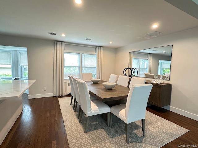 Casa de 3 Dormitorios en Venta en Port Washington - Nueva York - EE. UU. - 4