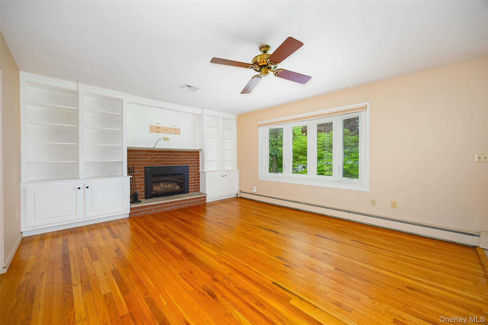 Casa com 3 Quartos à Venda em Poughkeepsie - Nova Iorque - EUA - 8