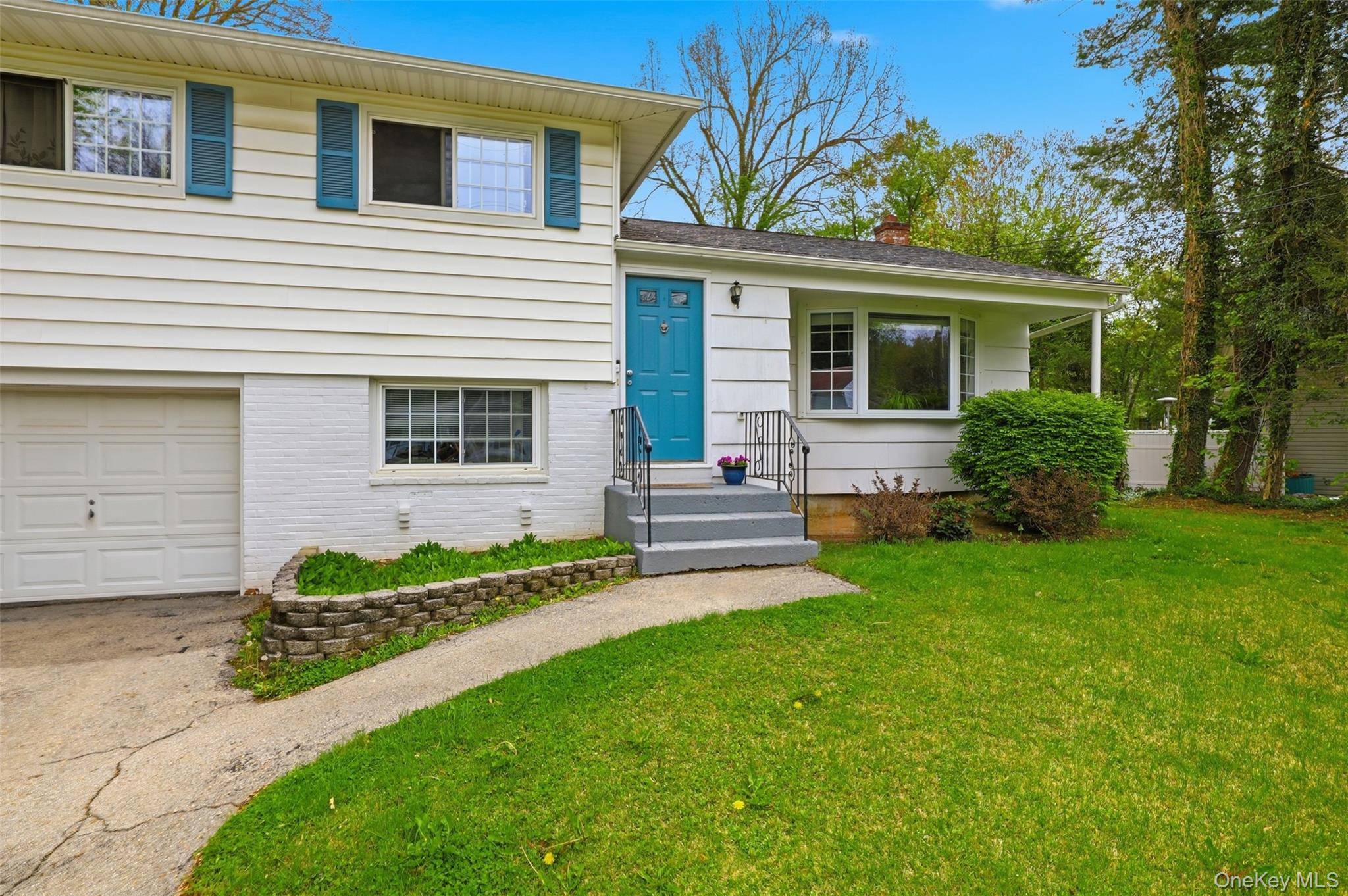 Casa de 3 Dormitorios en Venta en Poughkeepsie - Nueva York - EE. UU. - 2