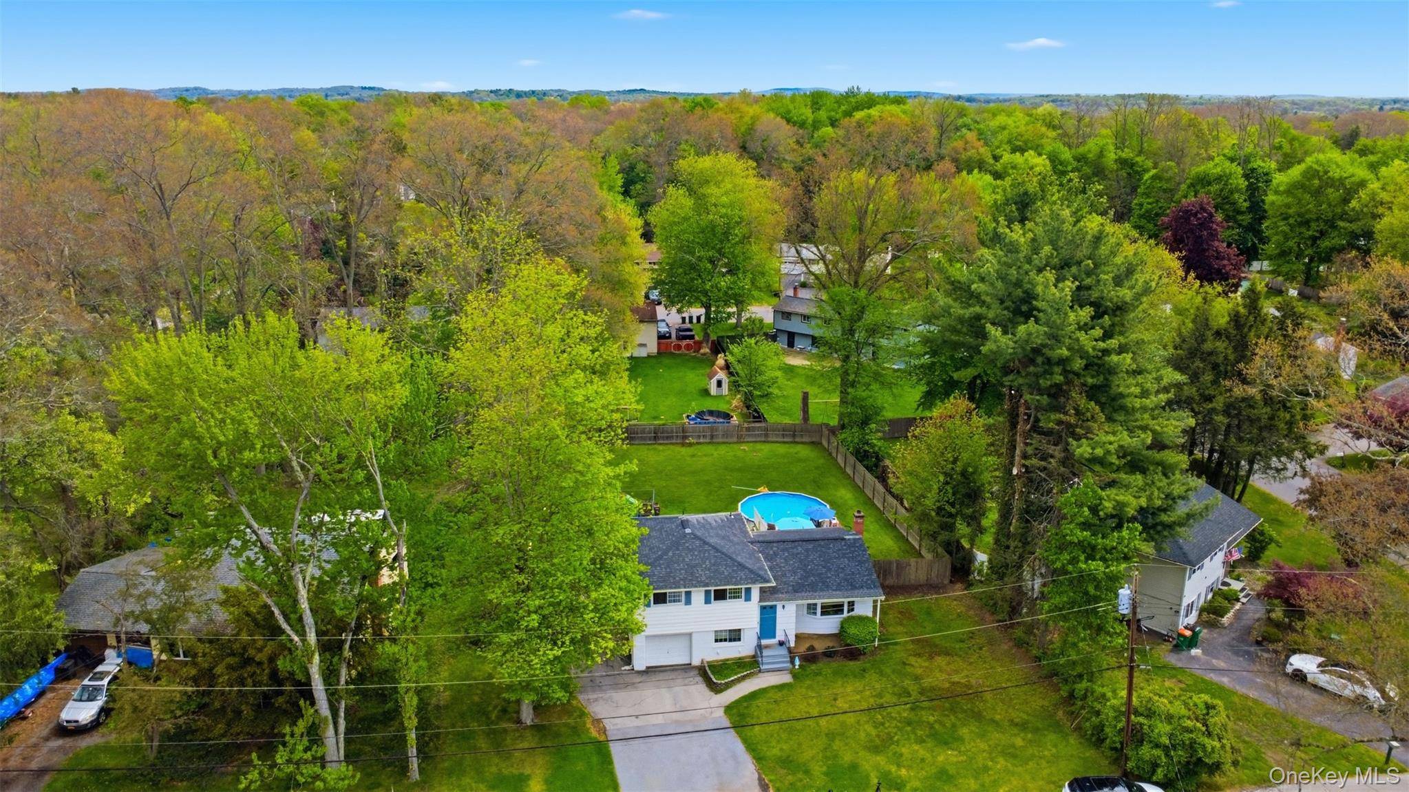 Casa de 3 Dormitorios en Venta en Poughkeepsie - Nueva York - EE. UU. - 3