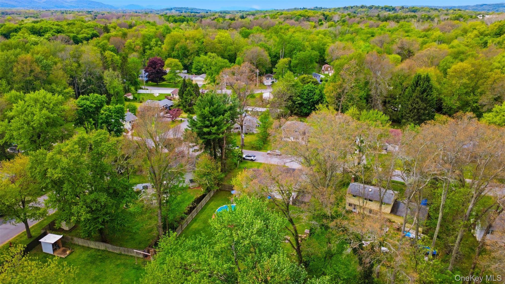 Casa de 3 Dormitorios en Venta en Poughkeepsie - Nueva York - EE. UU. - 5