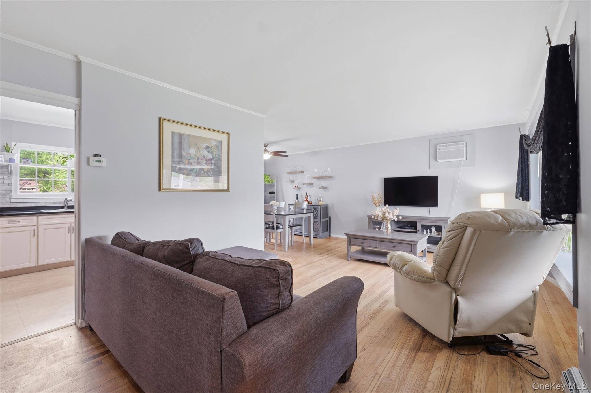 Casa de 3 Dormitorios en Venta en Poughkeepsie - Nueva York - EE. UU. - 7