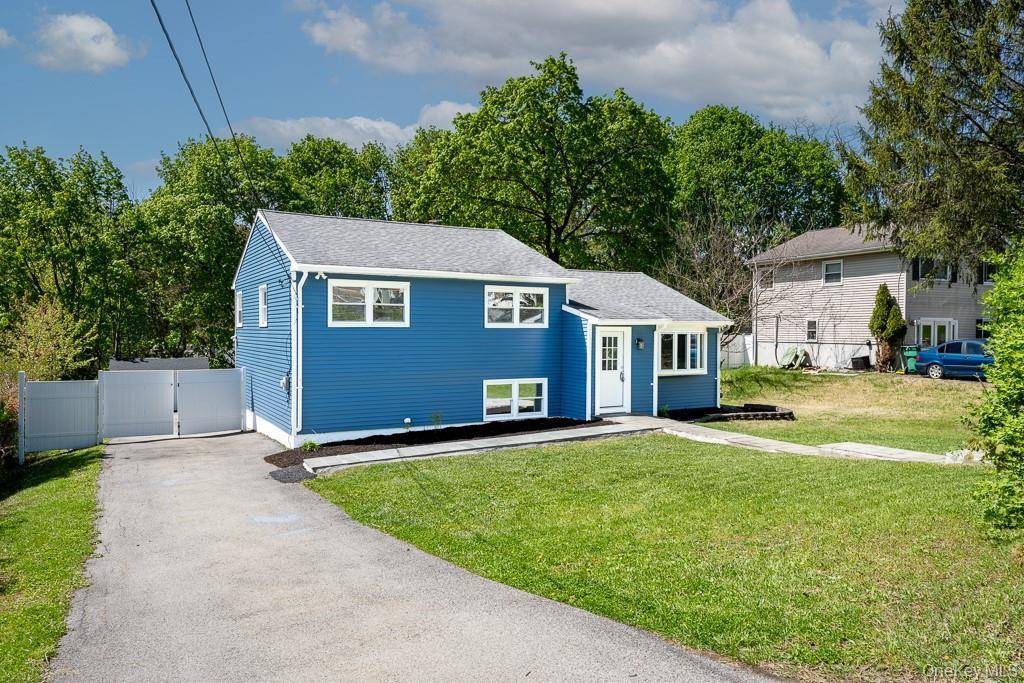 Casa com 3 Quartos à Venda em Poughkeepsie - Nova Iorque - EUA - 2