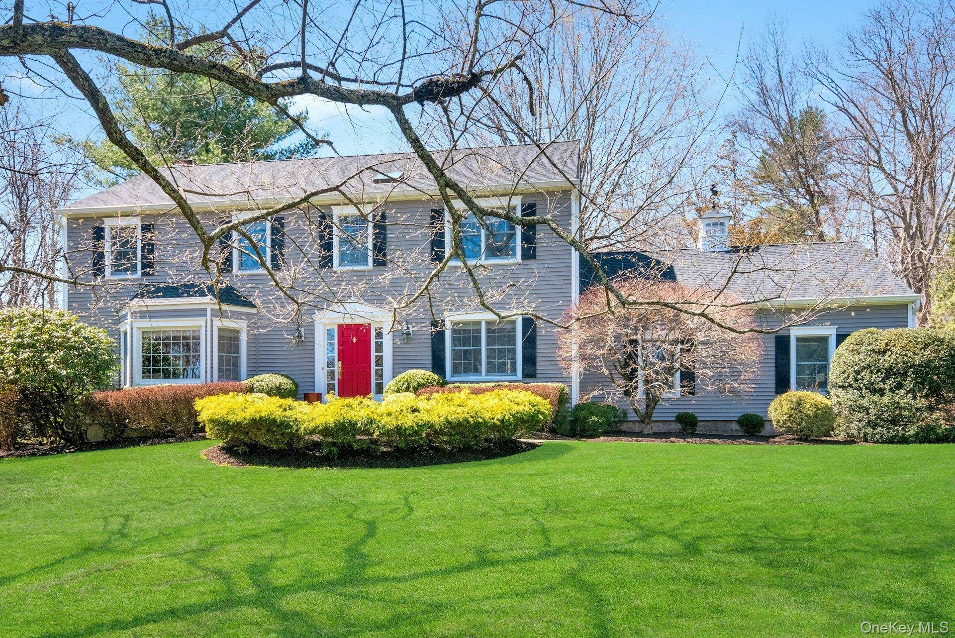 Casa de 3 Dormitorios en Venta en Pound Ridge - Nueva York - EE. UU. - 1