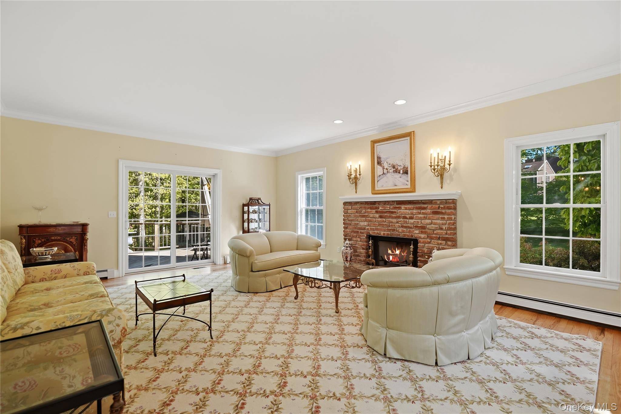 3 Bedroom Home for Sale in Pound Ridge - New York - USA - 7
