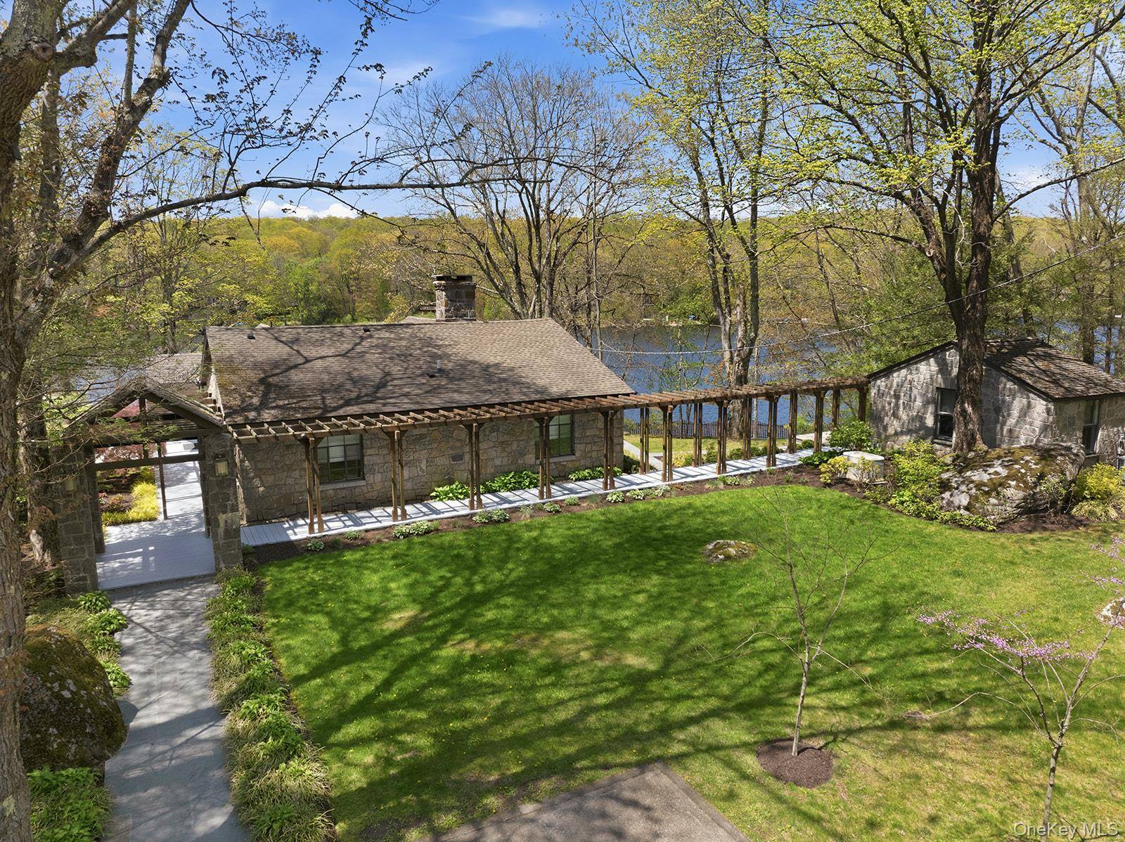 Casa de 3 Dormitorios en Venta en Putnam Valley - Nueva York - EE. UU. - 3