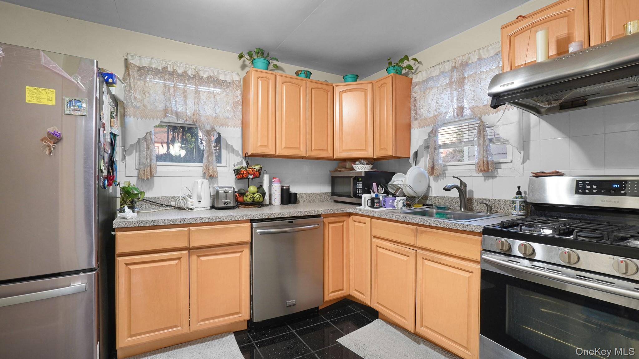 Casa com 3 Quartos à Venda em Queens Village - Nova Iorque - EUA - 6
