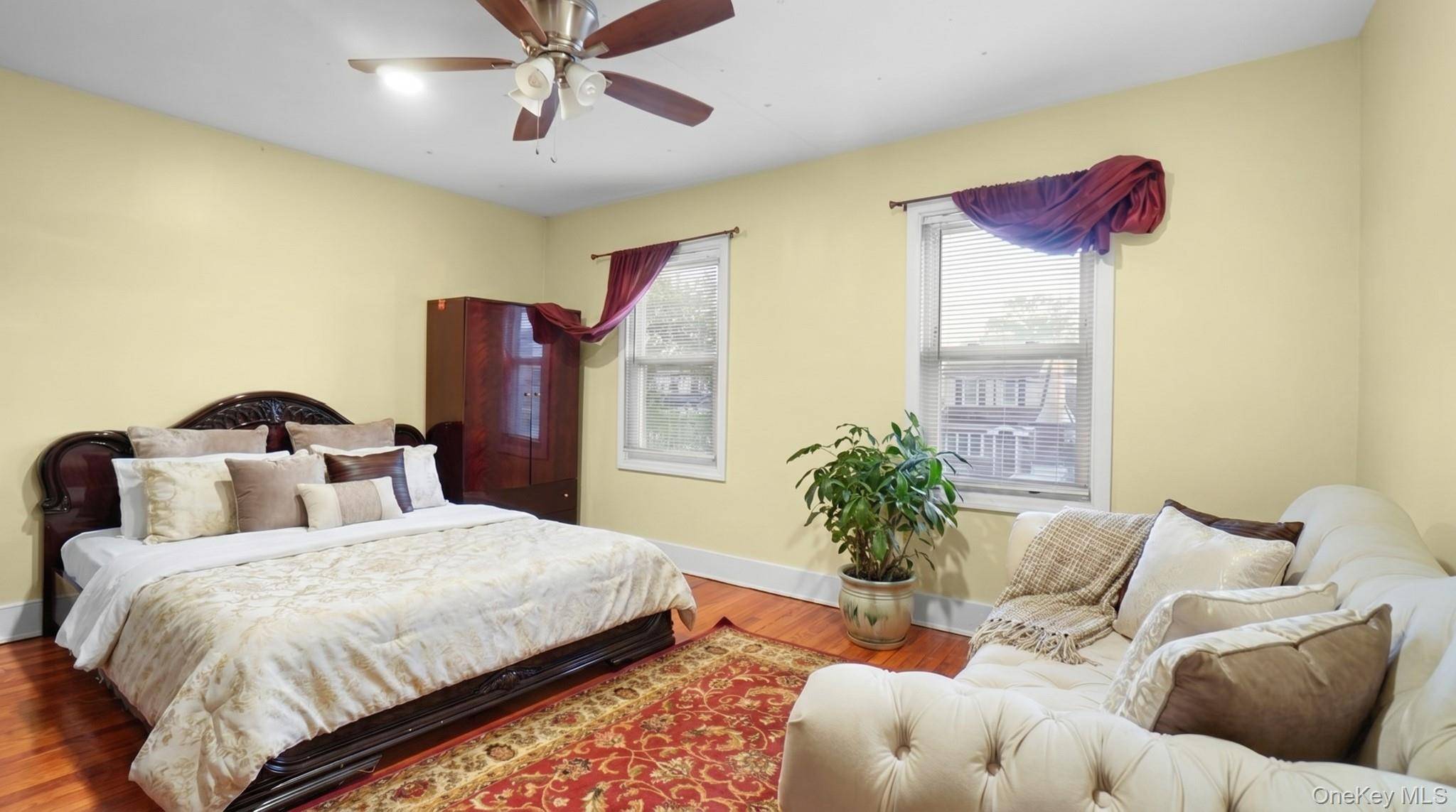 Casa com 3 Quartos à Venda em Queens Village - Nova Iorque - EUA - 8