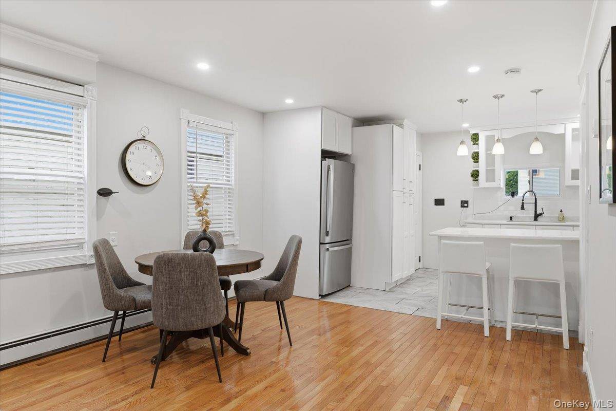 Casa de 3 Dormitorios en Venta en Queens Village - Nueva York - EE. UU. - 6