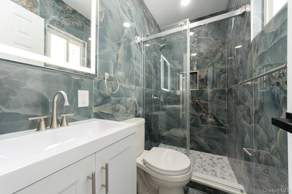 Casa com 3 Quartos à Venda em Queens Village - Nova Iorque - EUA - 6