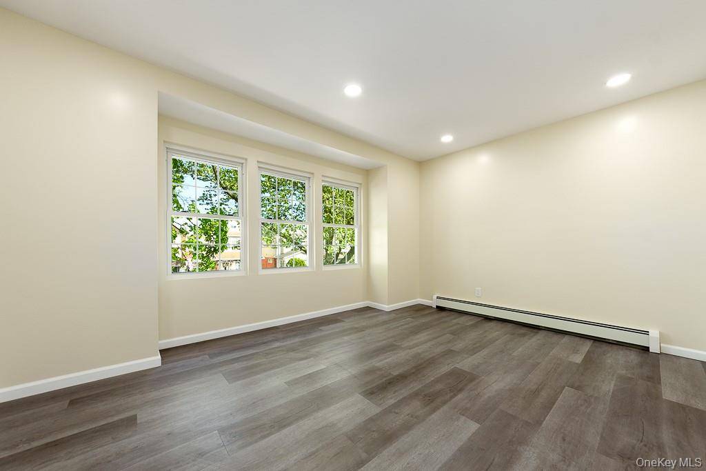 Casa com 3 Quartos à Venda em Queens Village - Nova Iorque - EUA - 7