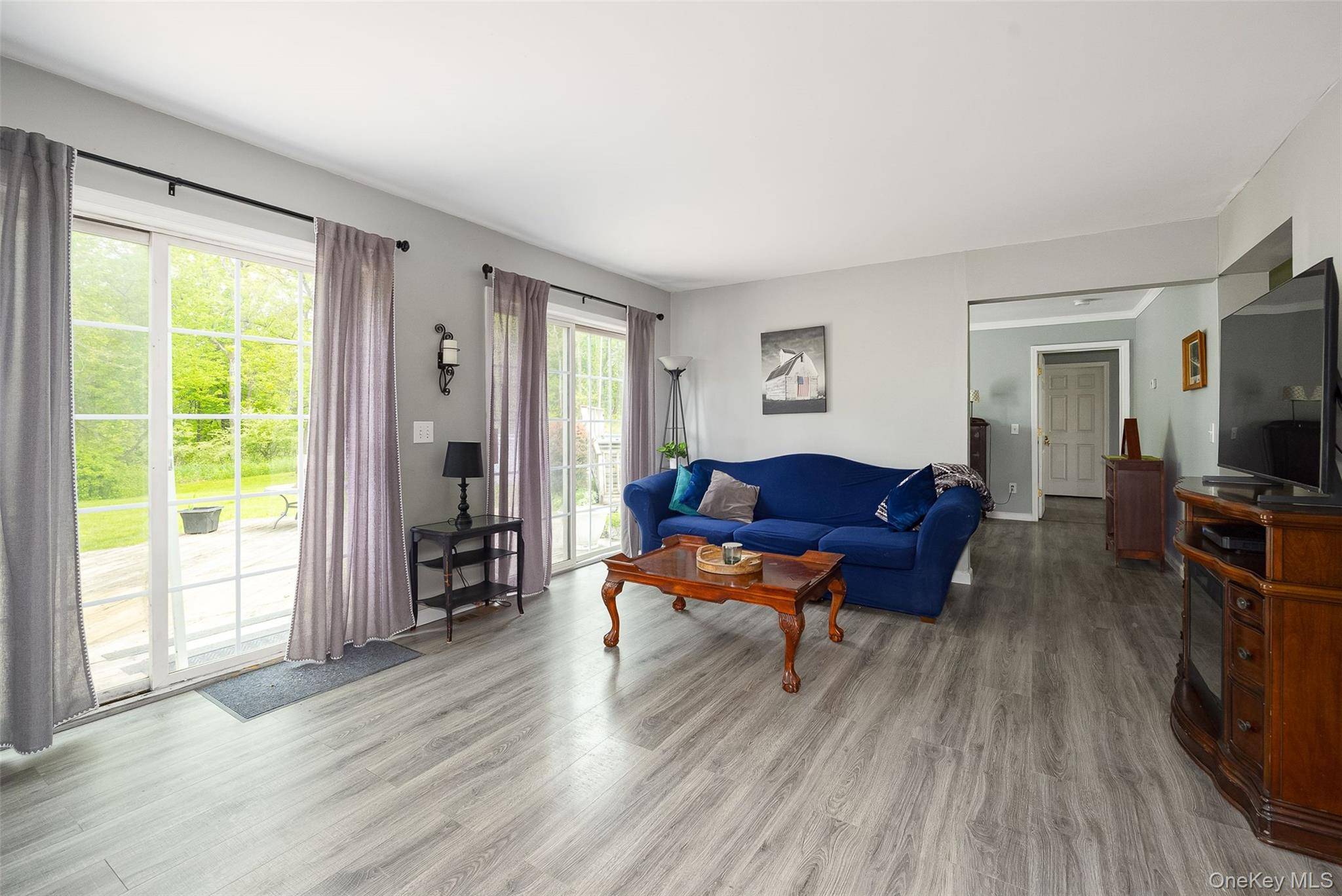 3 Bedroom Home for Sale in Red Hook - New York - USA - 4