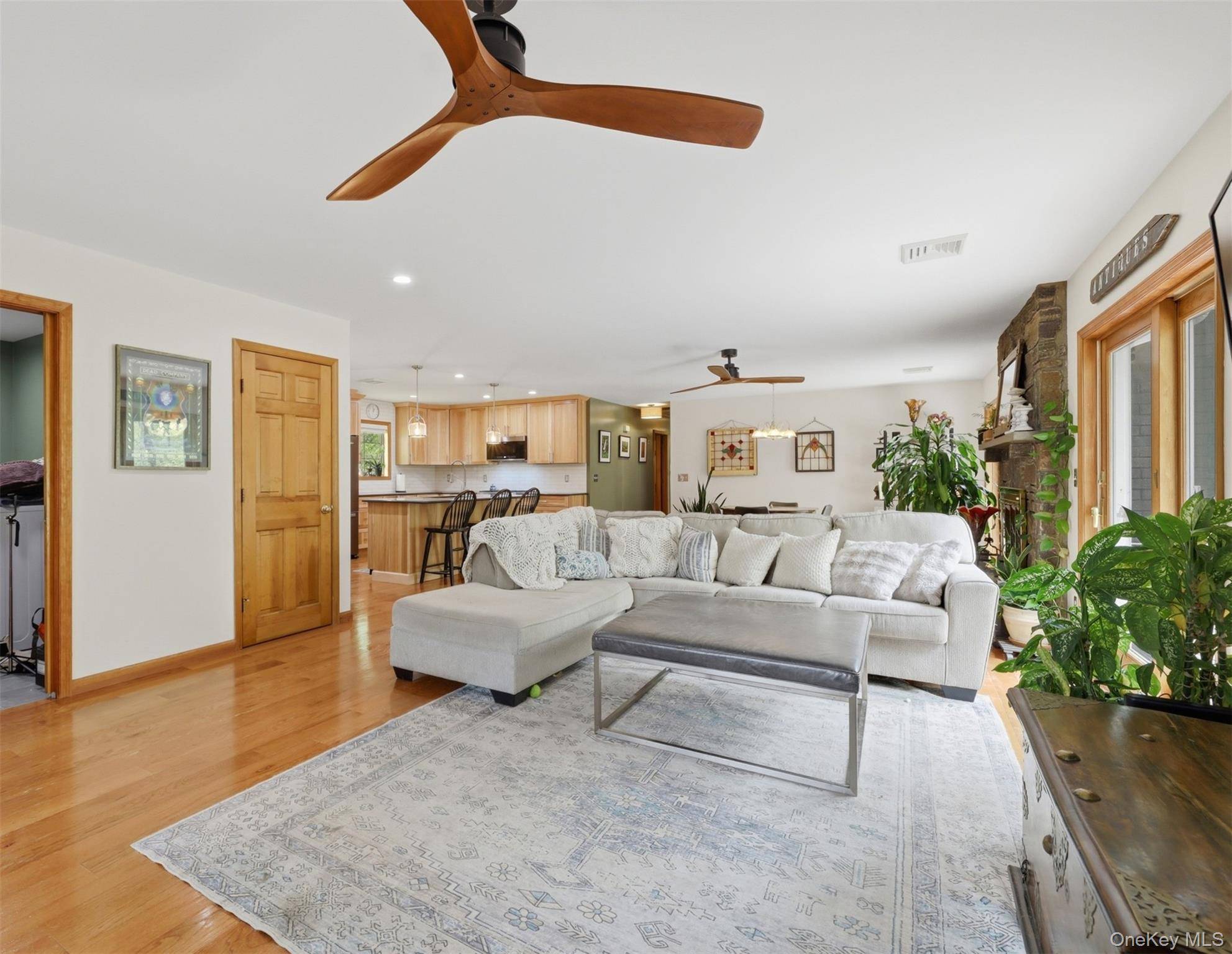 3 Bedroom Home for Sale in Red Hook - New York - USA - 3