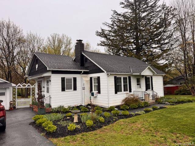 3 Bedroom Home for Sale in Red Hook - New York - USA - 7