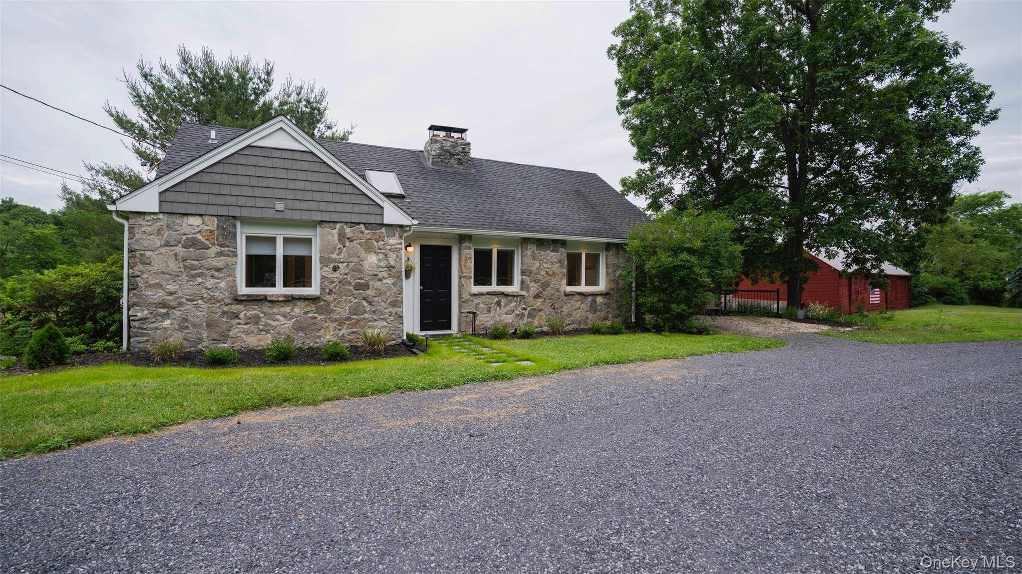 3 Bedroom Home for Sale in Rhinebeck - New York - USA - 2