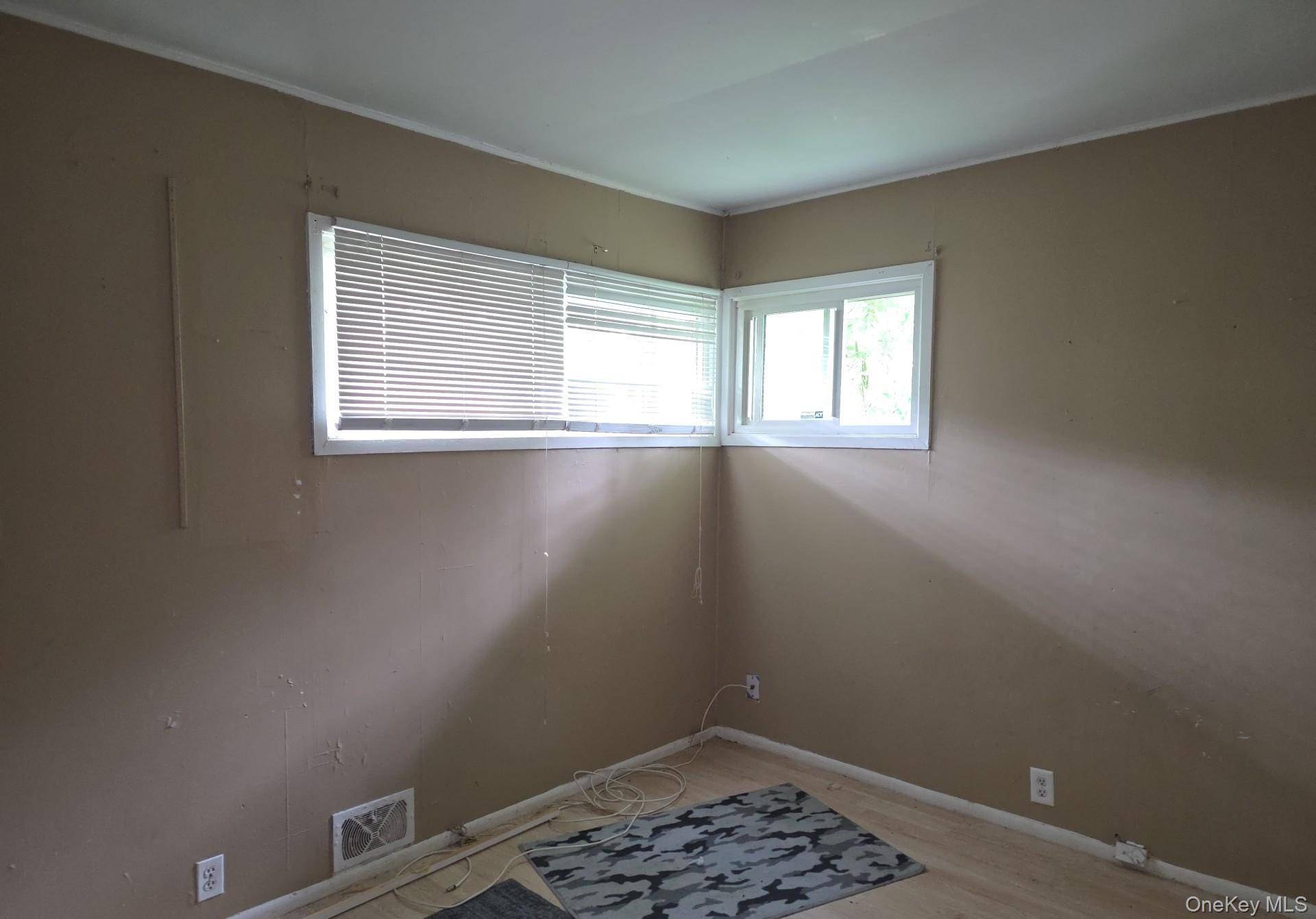 Casa com 3 Quartos à Venda em Riverhead - Nova Iorque - EUA - 6