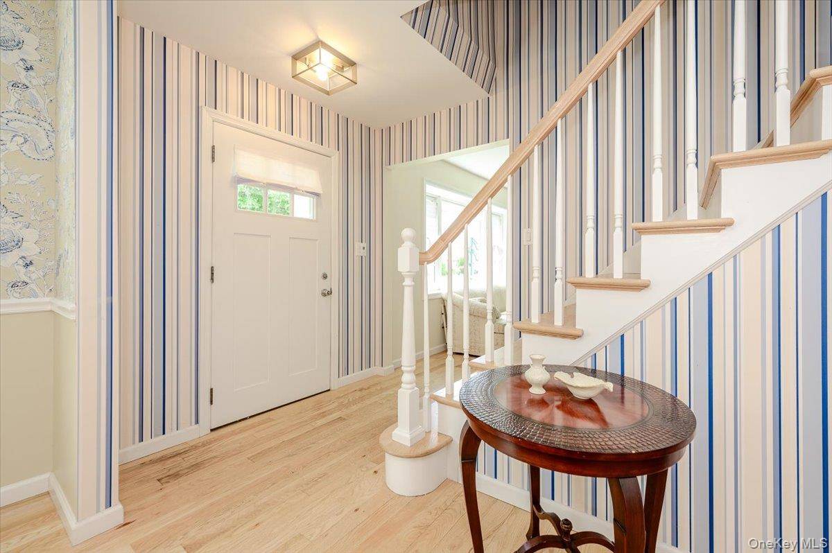 Casa com 3 Quartos à Venda em Rockville Centre - Nova Iorque - EUA - 3