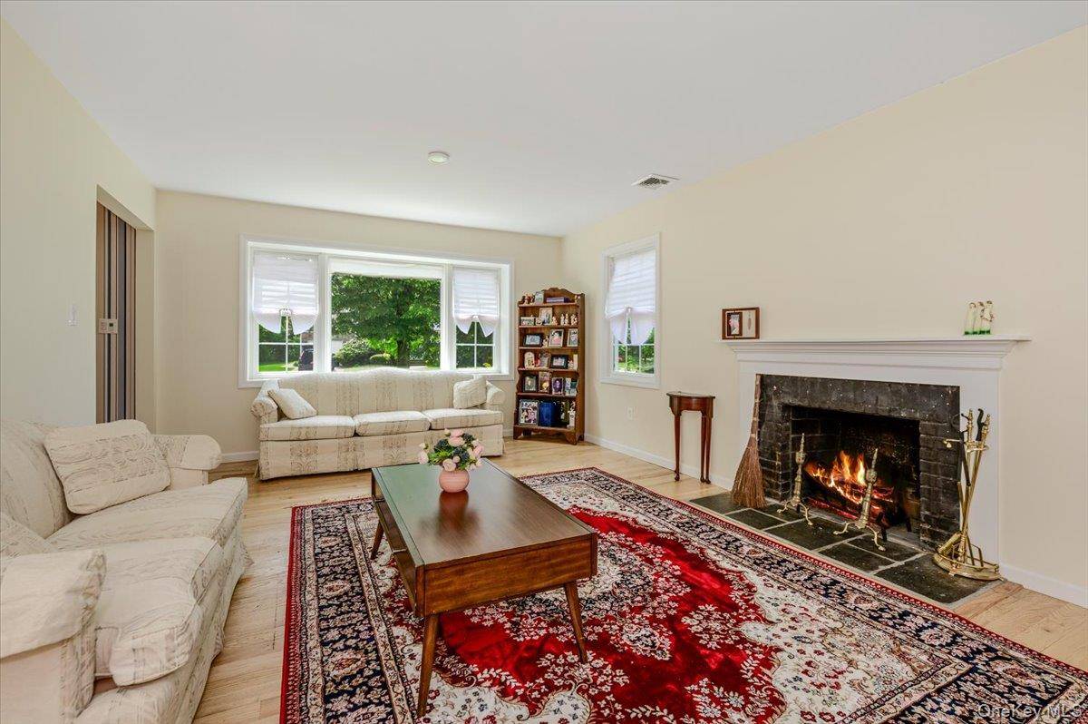 Casa com 3 Quartos à Venda em Rockville Centre - Nova Iorque - EUA - 6
