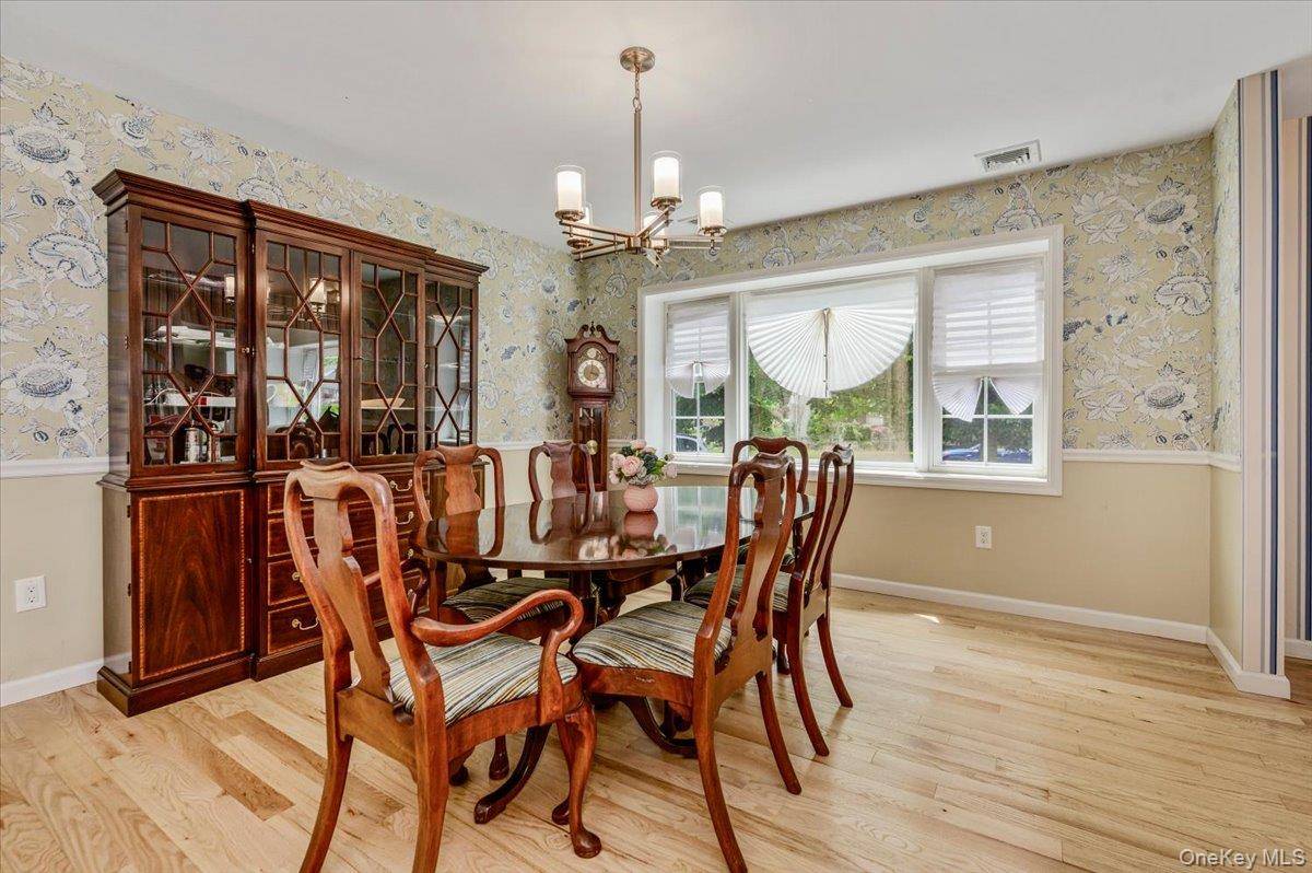 Casa com 3 Quartos à Venda em Rockville Centre - Nova Iorque - EUA - 8