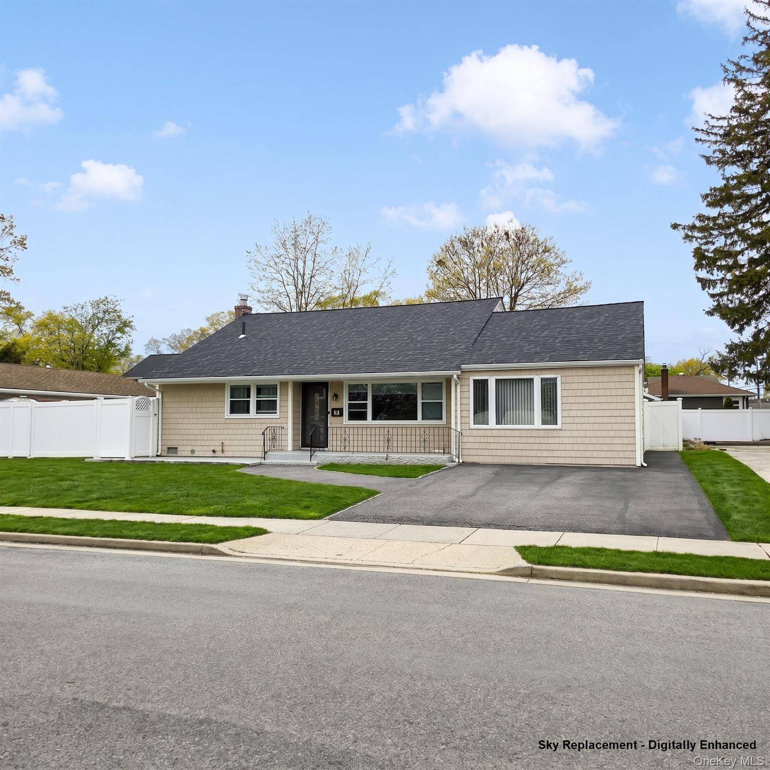 3 Bedroom Home for Sale in Roosevelt - New York - USA - 1