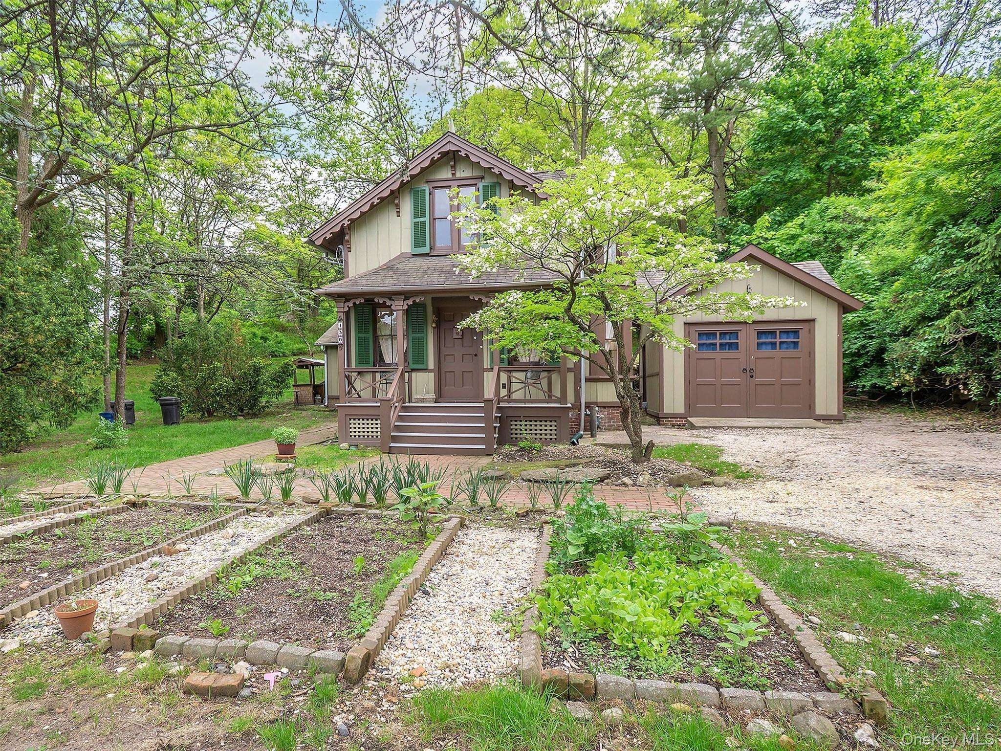 Casa de 3 Dormitorios en Venta en Roslyn - Nueva York - EE. UU. - 3