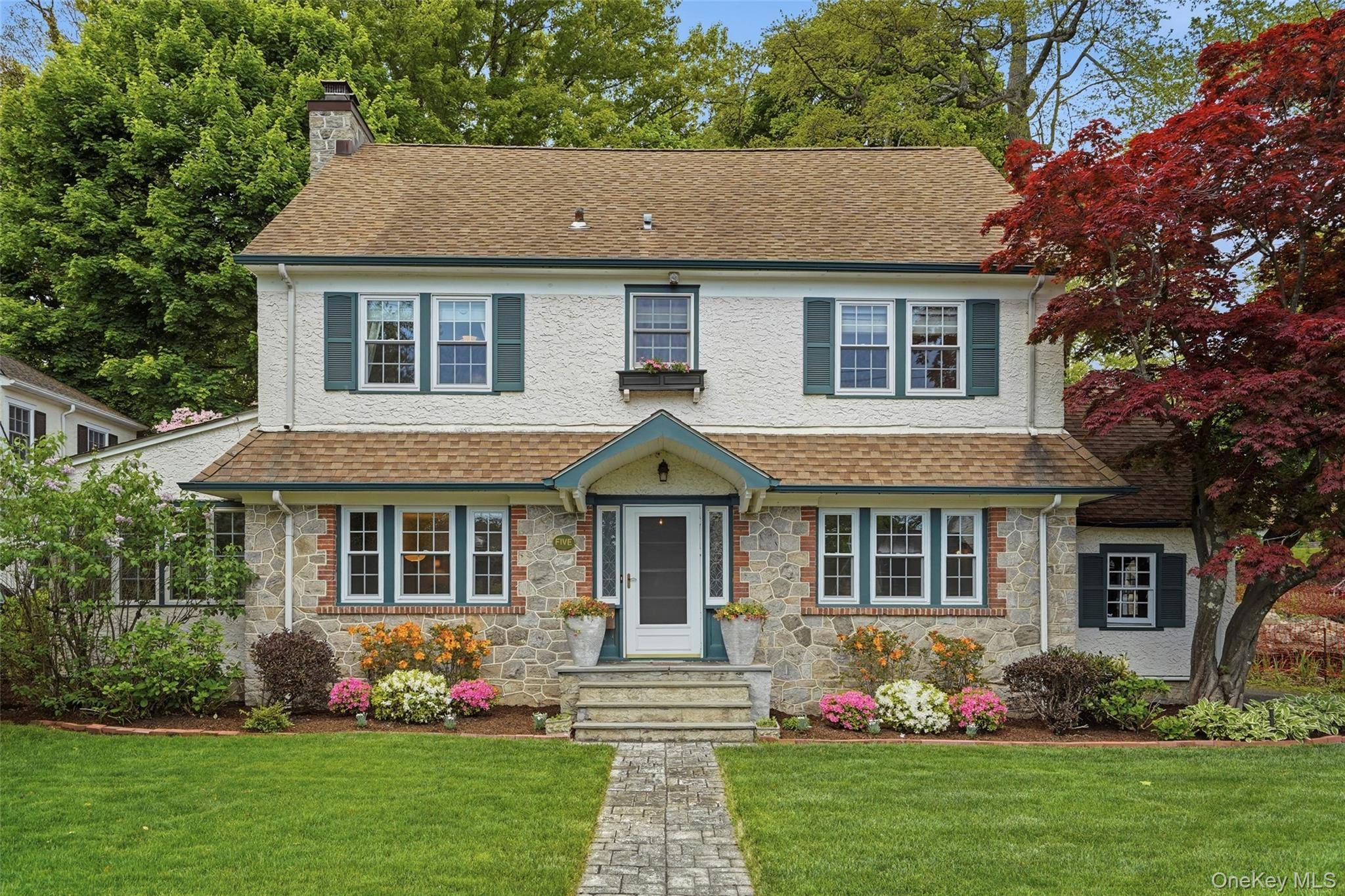 3 Bedroom Home for Sale in RYE - New York - USA - 1