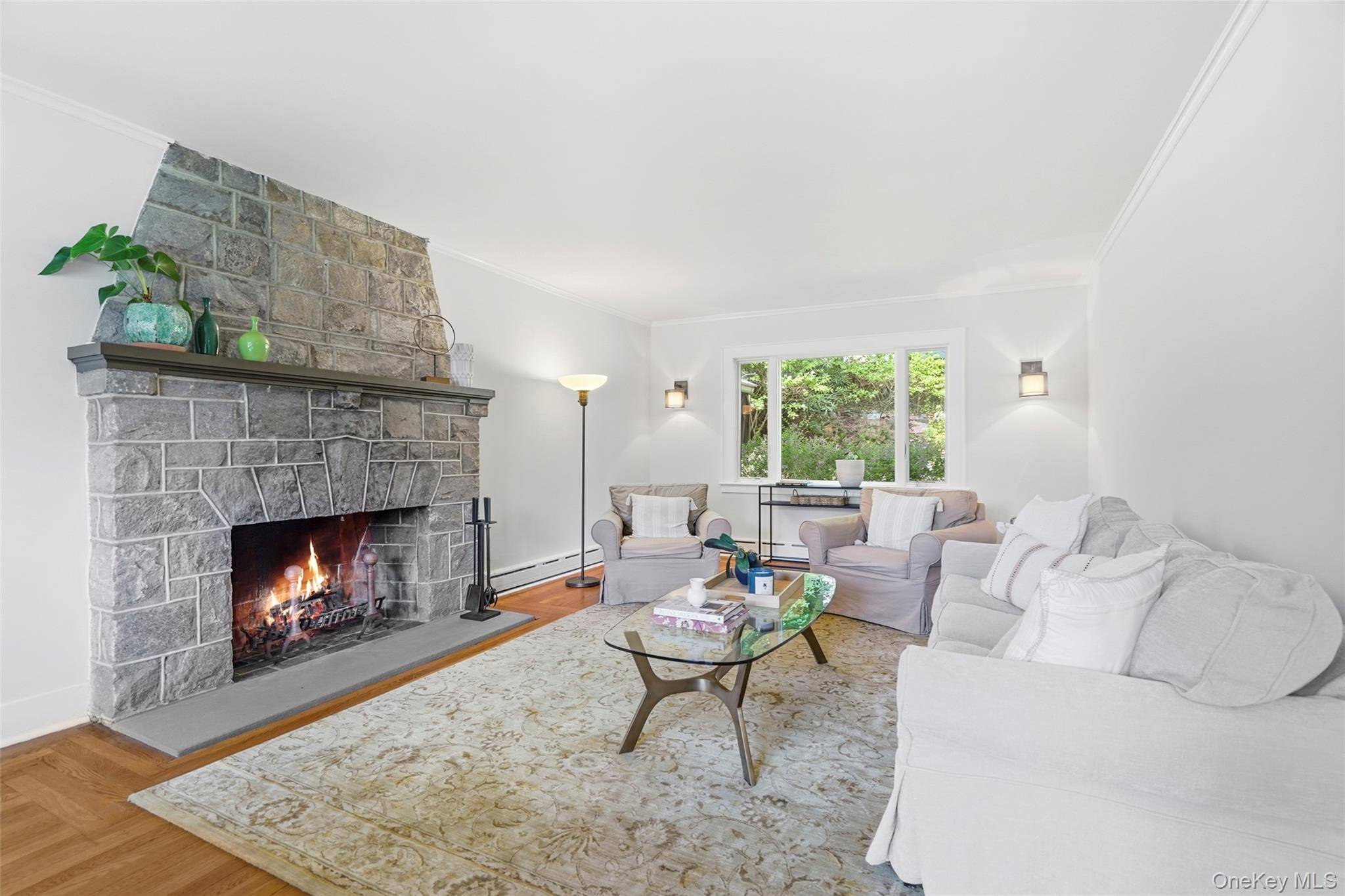 3 Bedroom Home for Sale in RYE - New York - USA - 6
