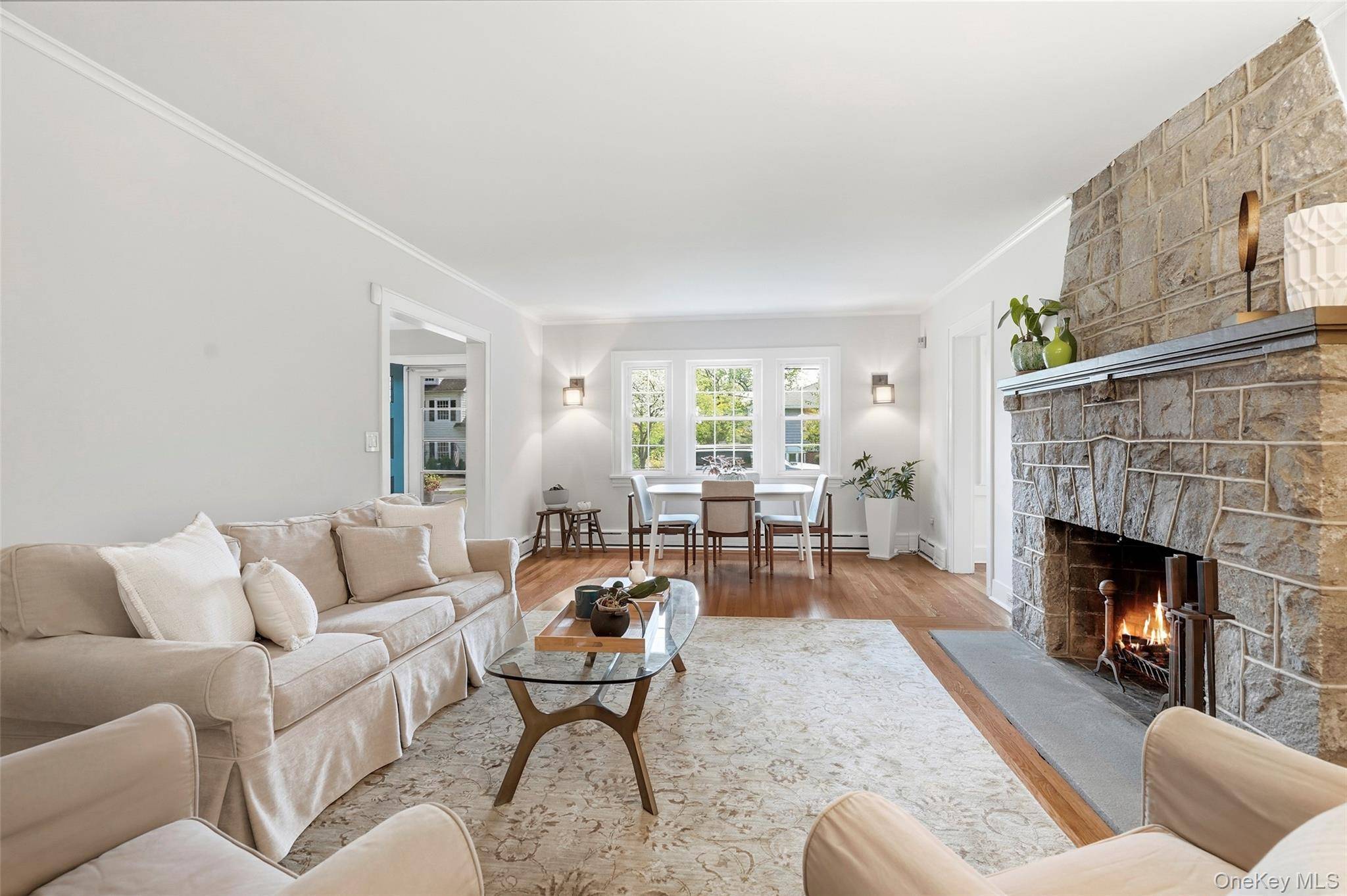 3 Bedroom Home for Sale in RYE - New York - USA - 8