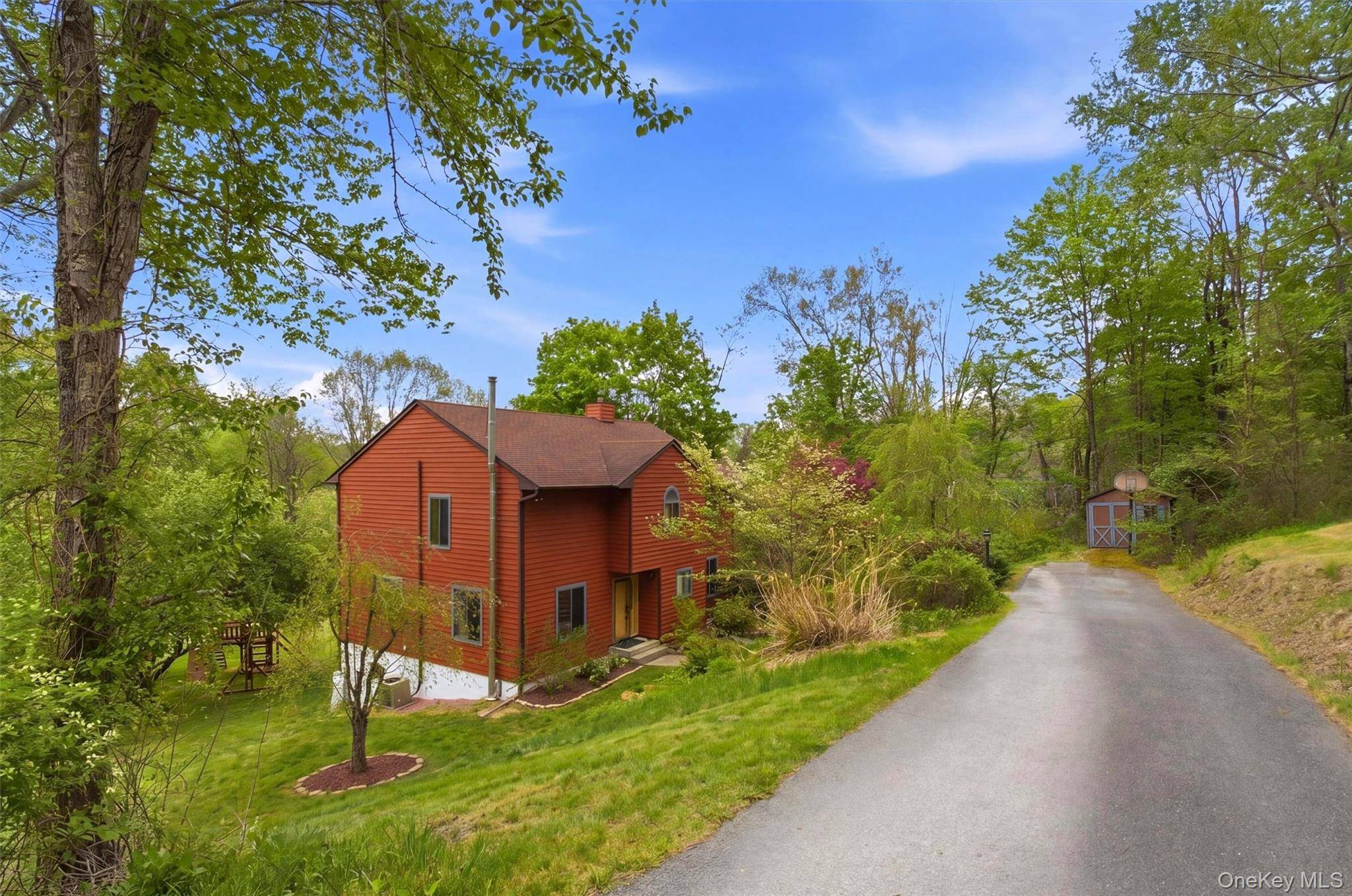 3 Bedroom Home for Sale in Salt Point - New York - USA - 2