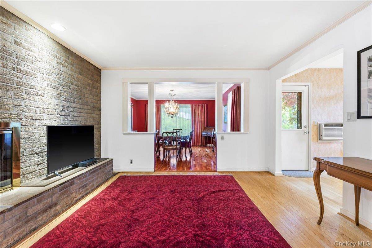 Casa de 3 Dormitorios en Venta en Scarsdale - Nueva York - EE. UU. - 6