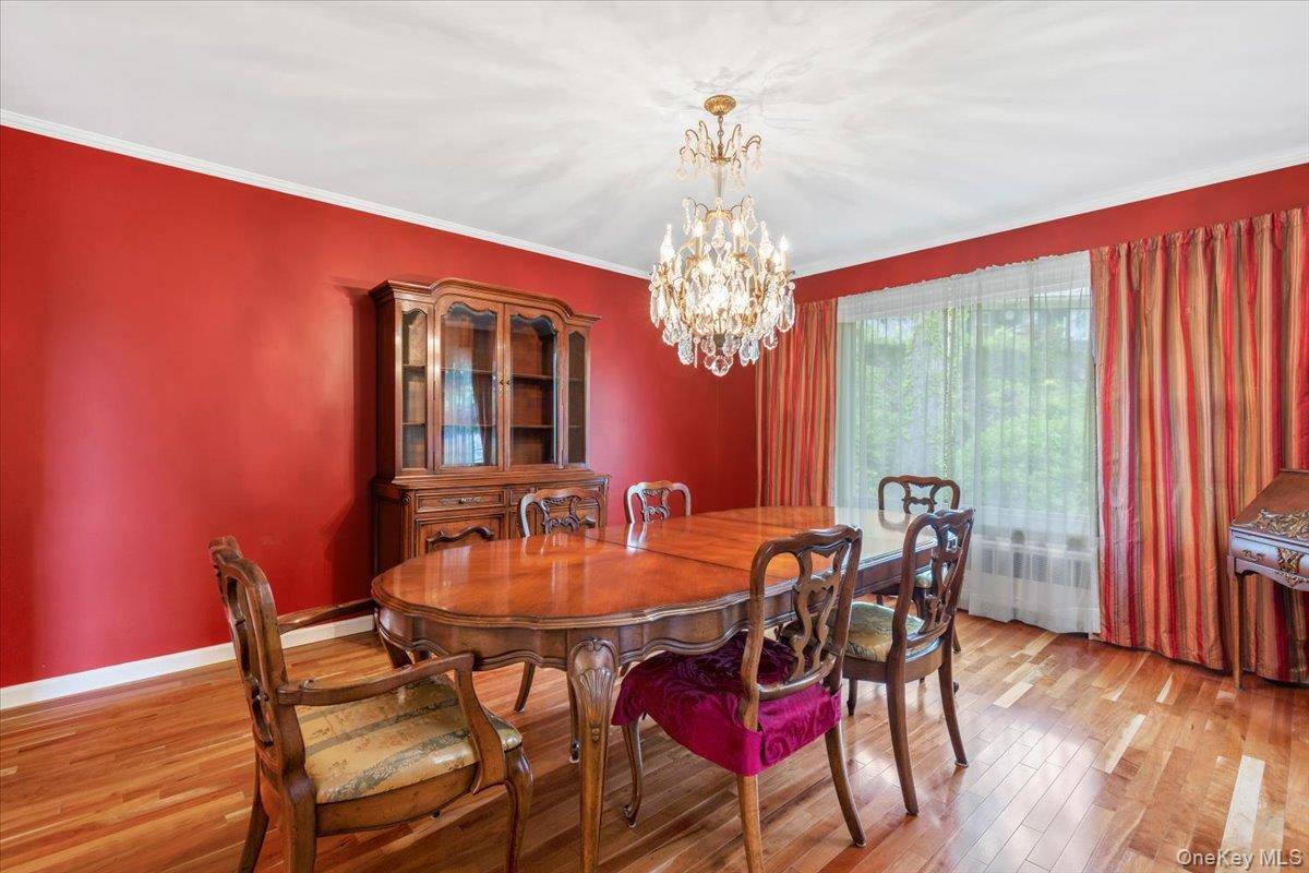 Casa de 3 Dormitorios en Venta en Scarsdale - Nueva York - EE. UU. - 8