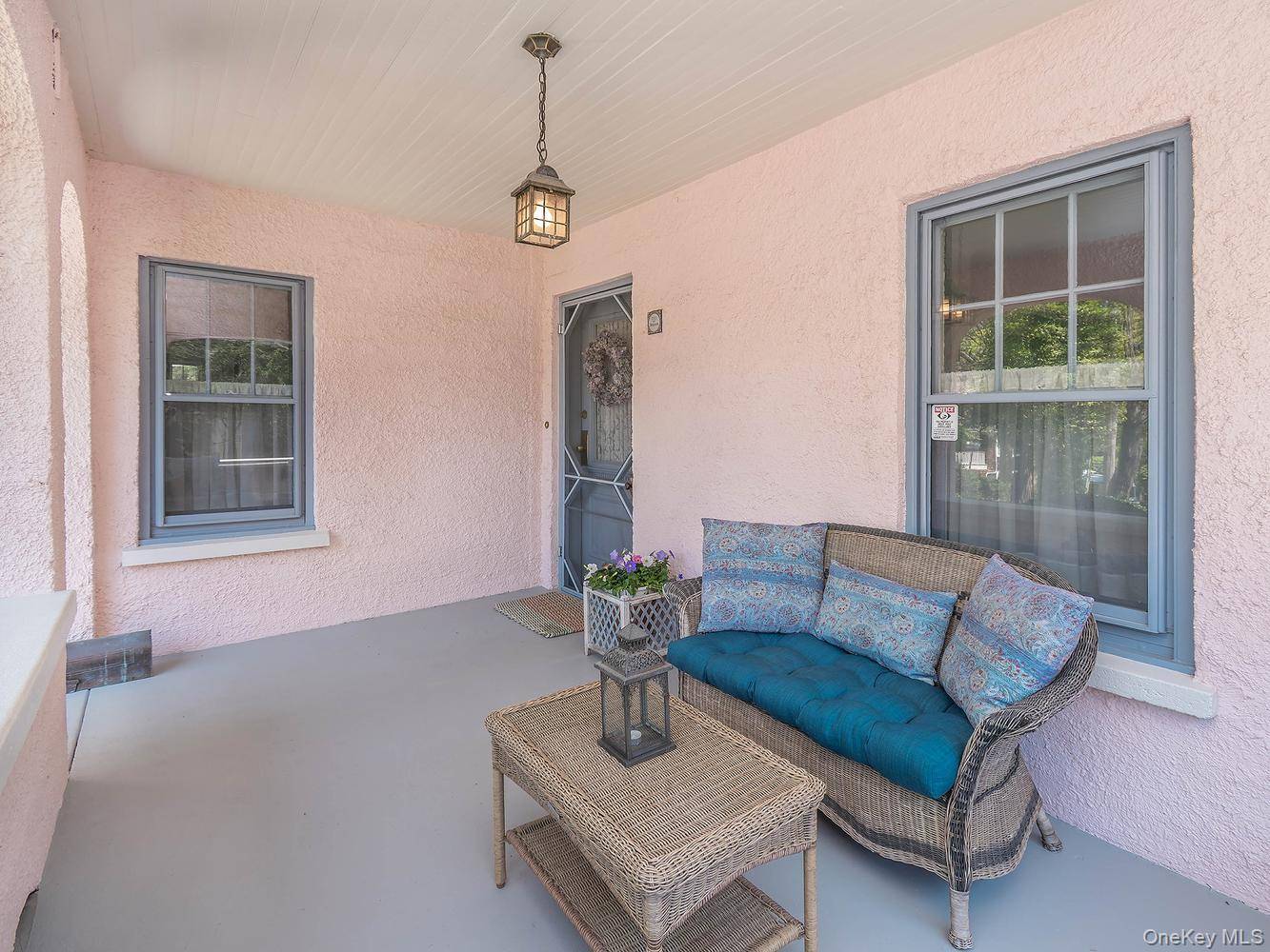 Casa de 3 Dormitorios en Venta en Sea Cliff - Nueva York - EE. UU. - 4