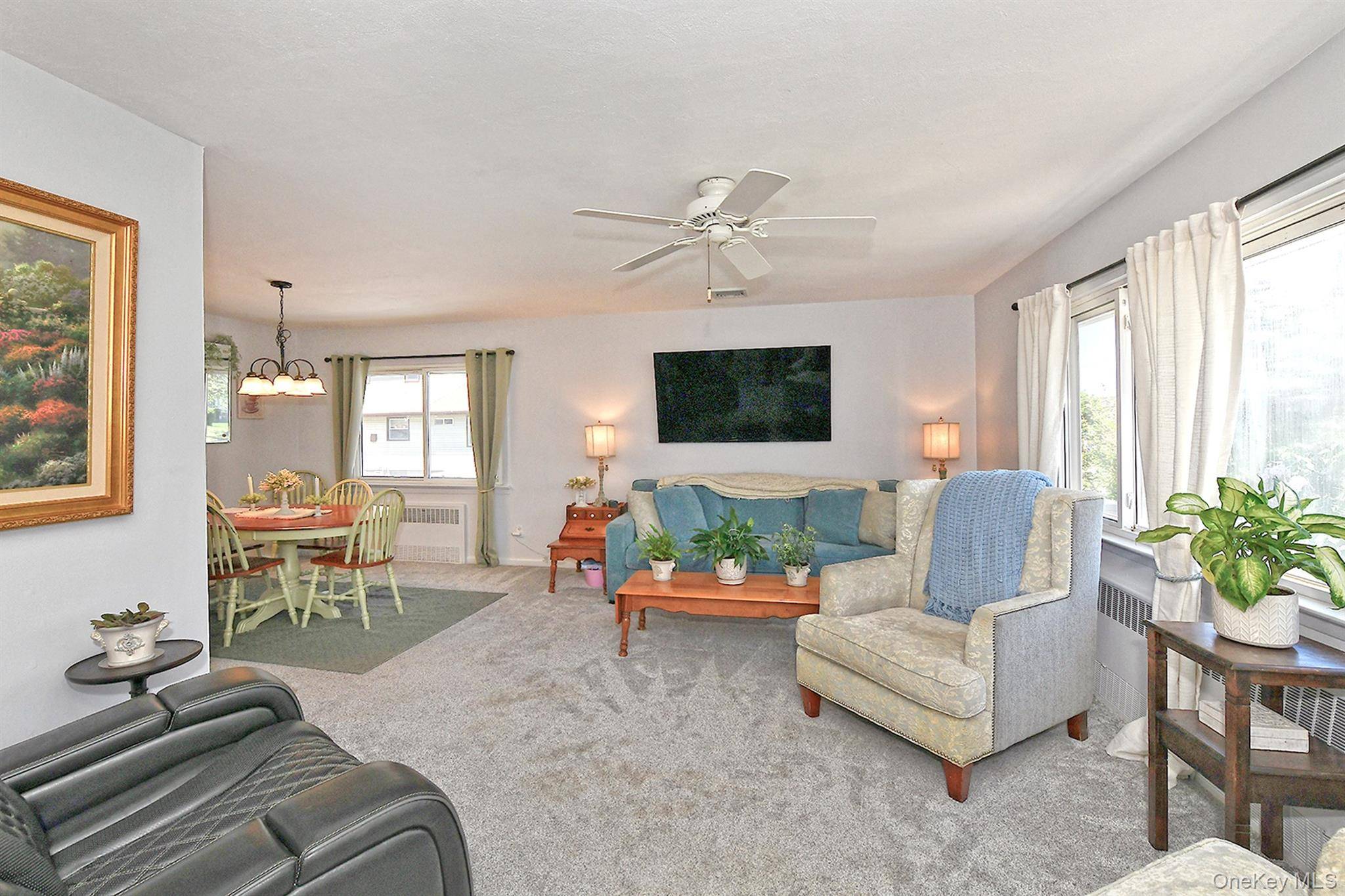 Casa de 3 Dormitorios en Venta en Seaford - Nueva York - EE. UU. - 5