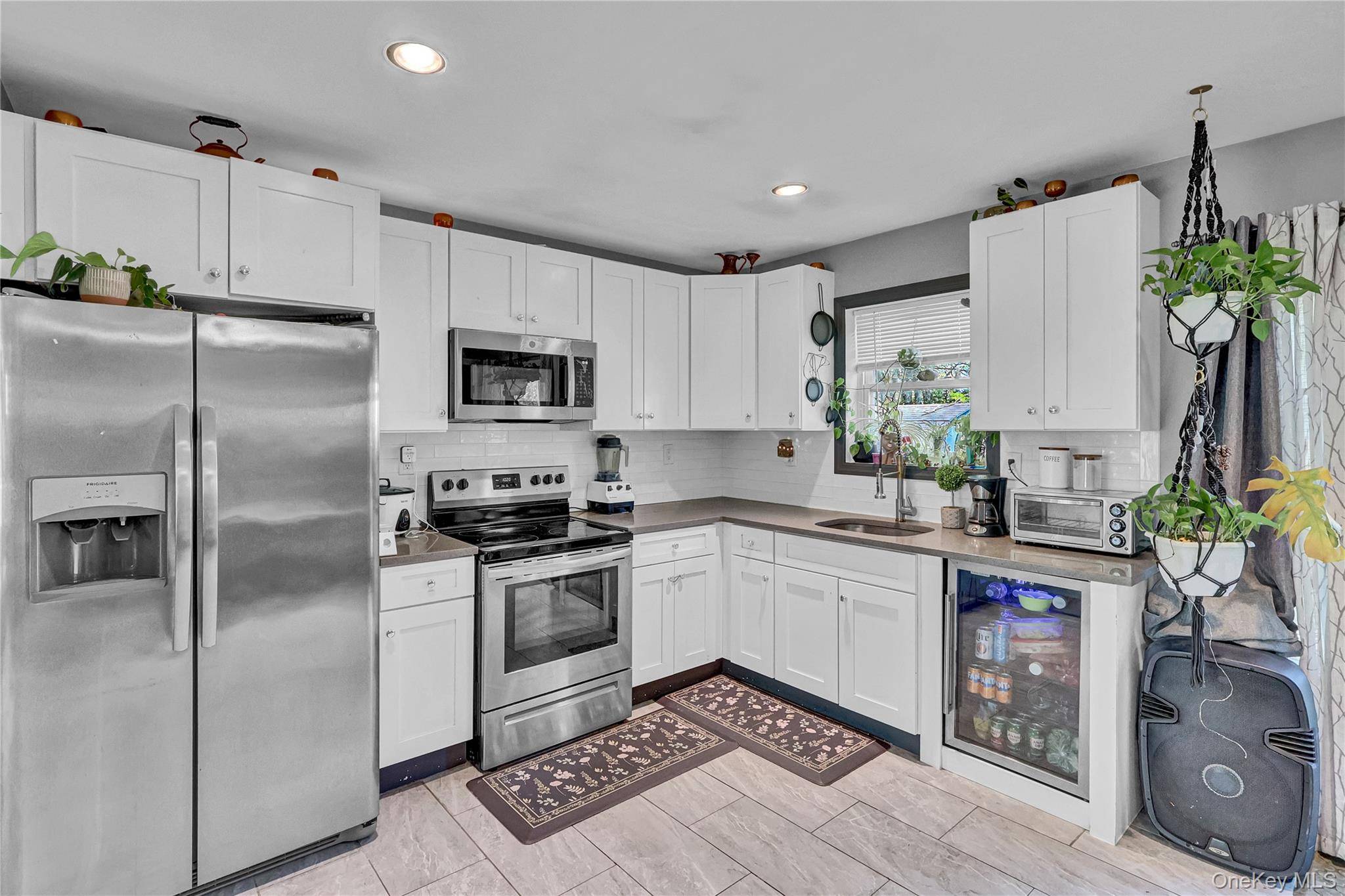 Casa de 3 Dormitorios en Venta en Shirley - Nueva York - EE. UU. - 7