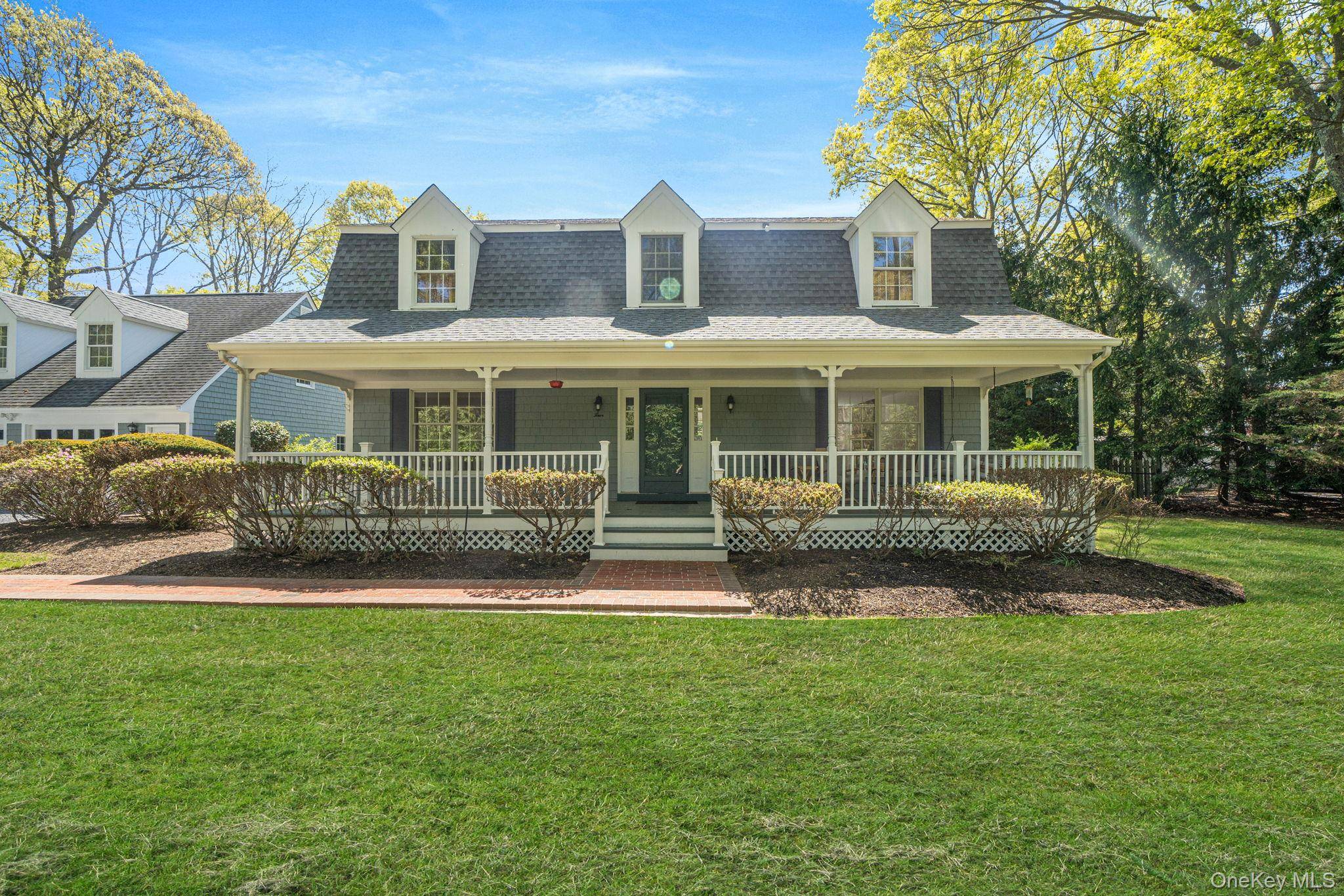 3 Bedroom Home for Sale in Shoreham - New York - USA - 3